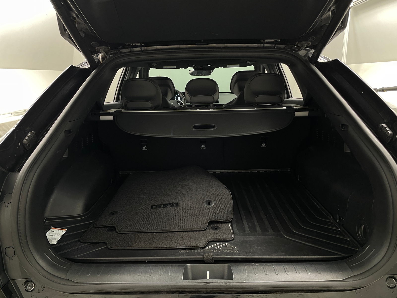 Thumbnail: 2024 Kia EV6 - 6