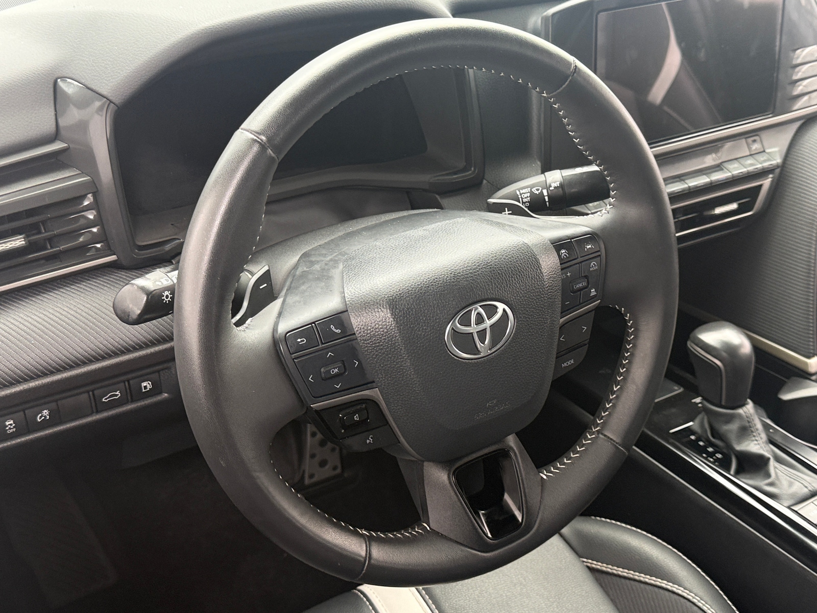 Thumbnail: 2025 Toyota Camry - 4