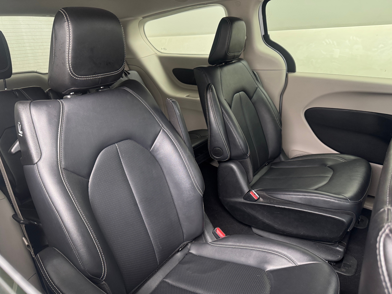 Thumbnail: 2024 Chrysler Pacifica - 5