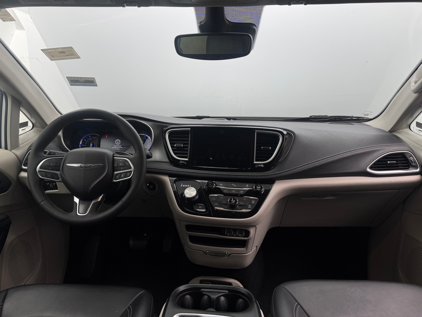 Thumbnail: 2024 Chrysler Pacifica - 2