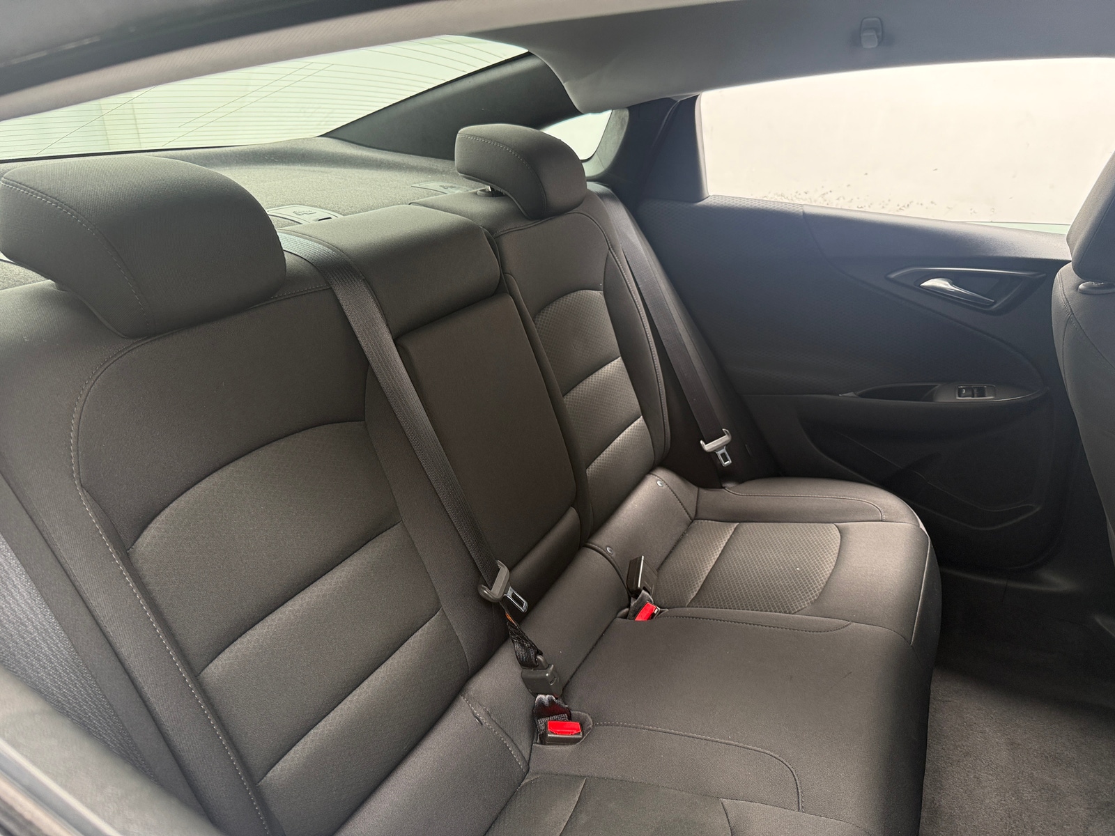 Thumbnail: 2018 Chevrolet Malibu - 6