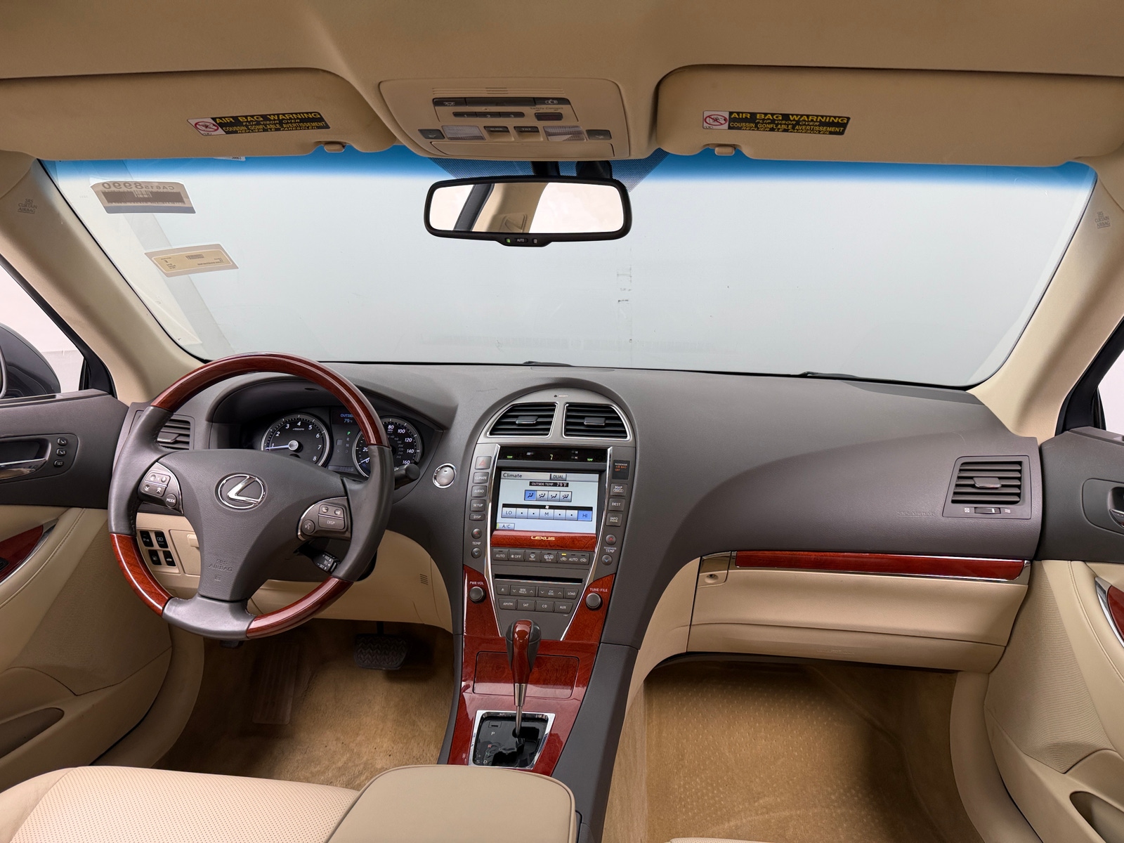 Thumbnail: 2012 Lexus ES - 2