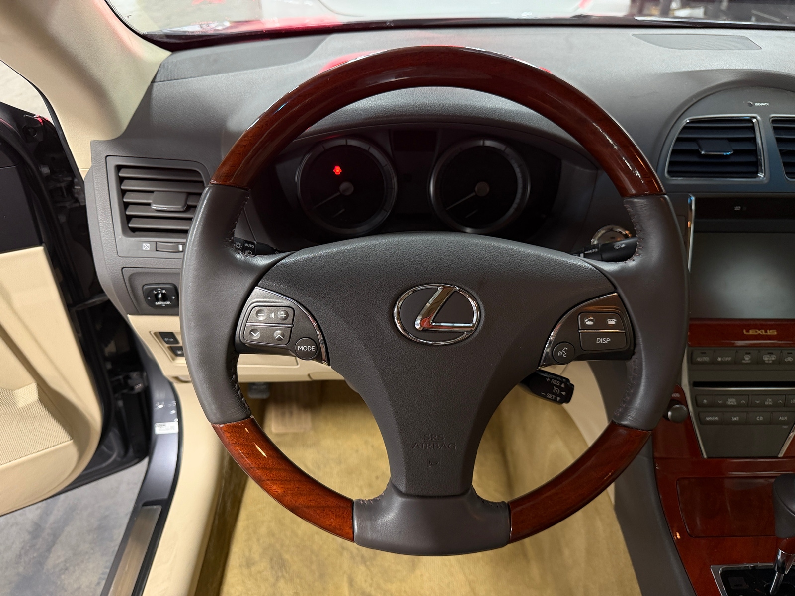 Thumbnail: 2012 Lexus ES - 4