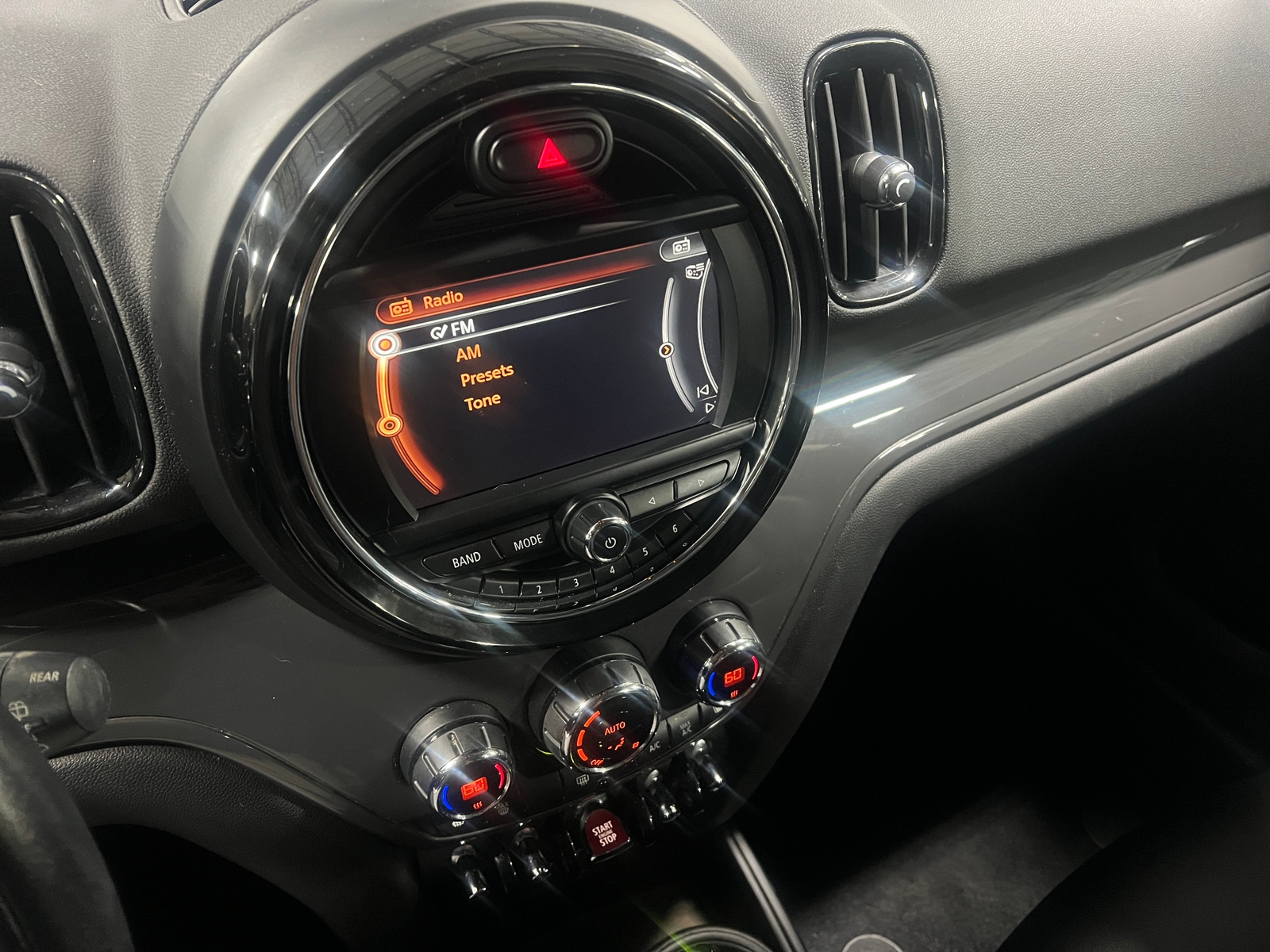 Thumbnail: 2018 MINI Cooper Countryman - 3
