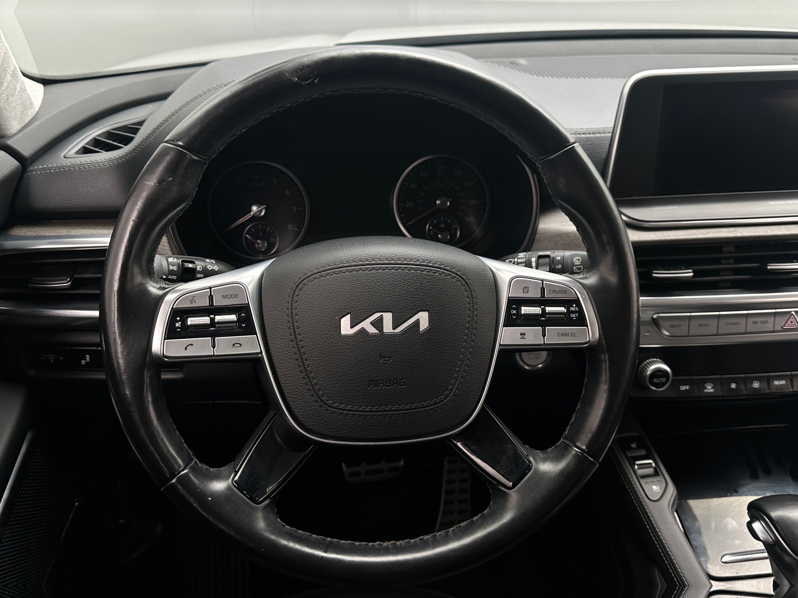 Thumbnail: 2022 Kia Telluride - 4