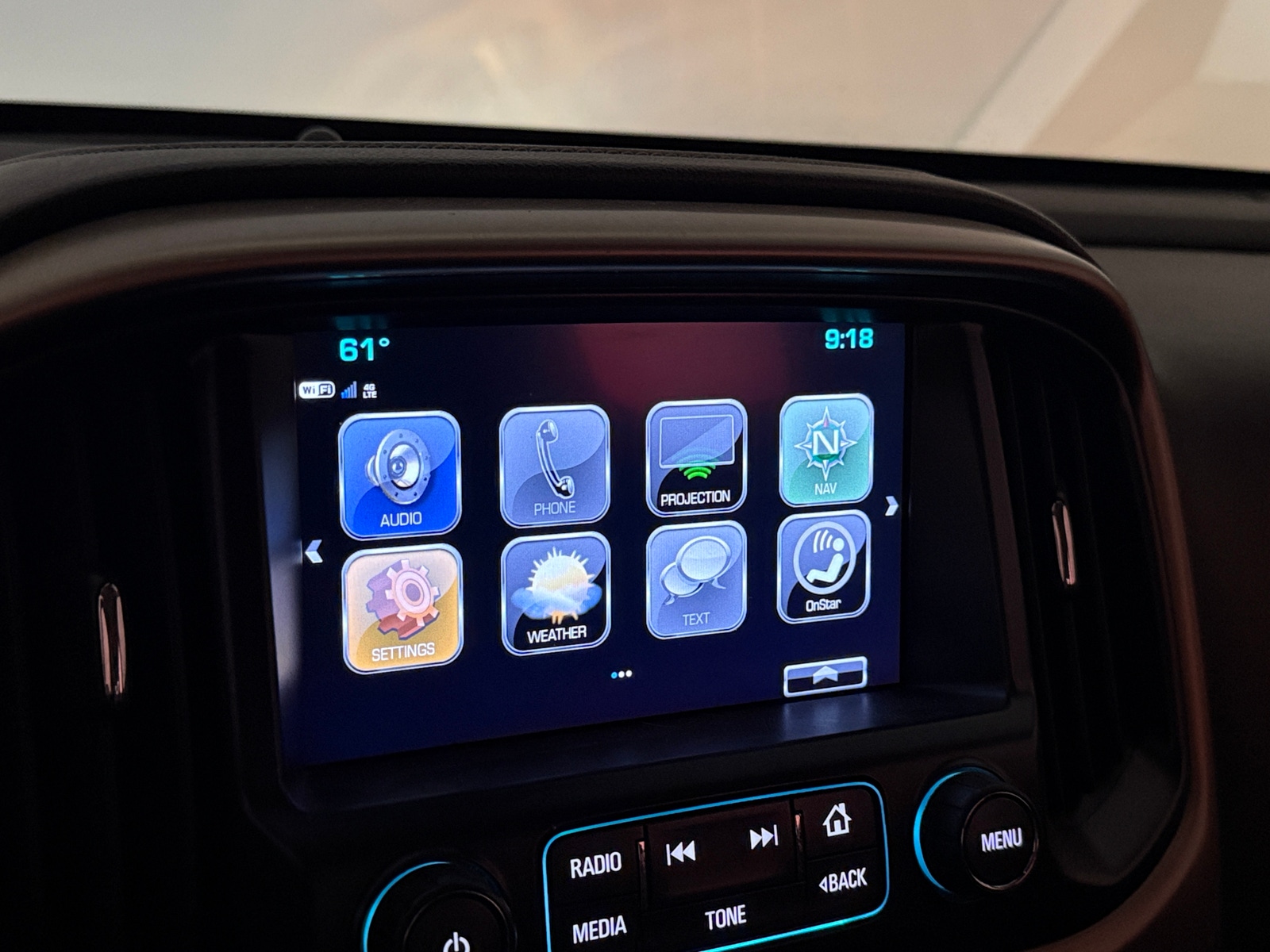 Thumbnail: 2018 GMC Canyon - 3