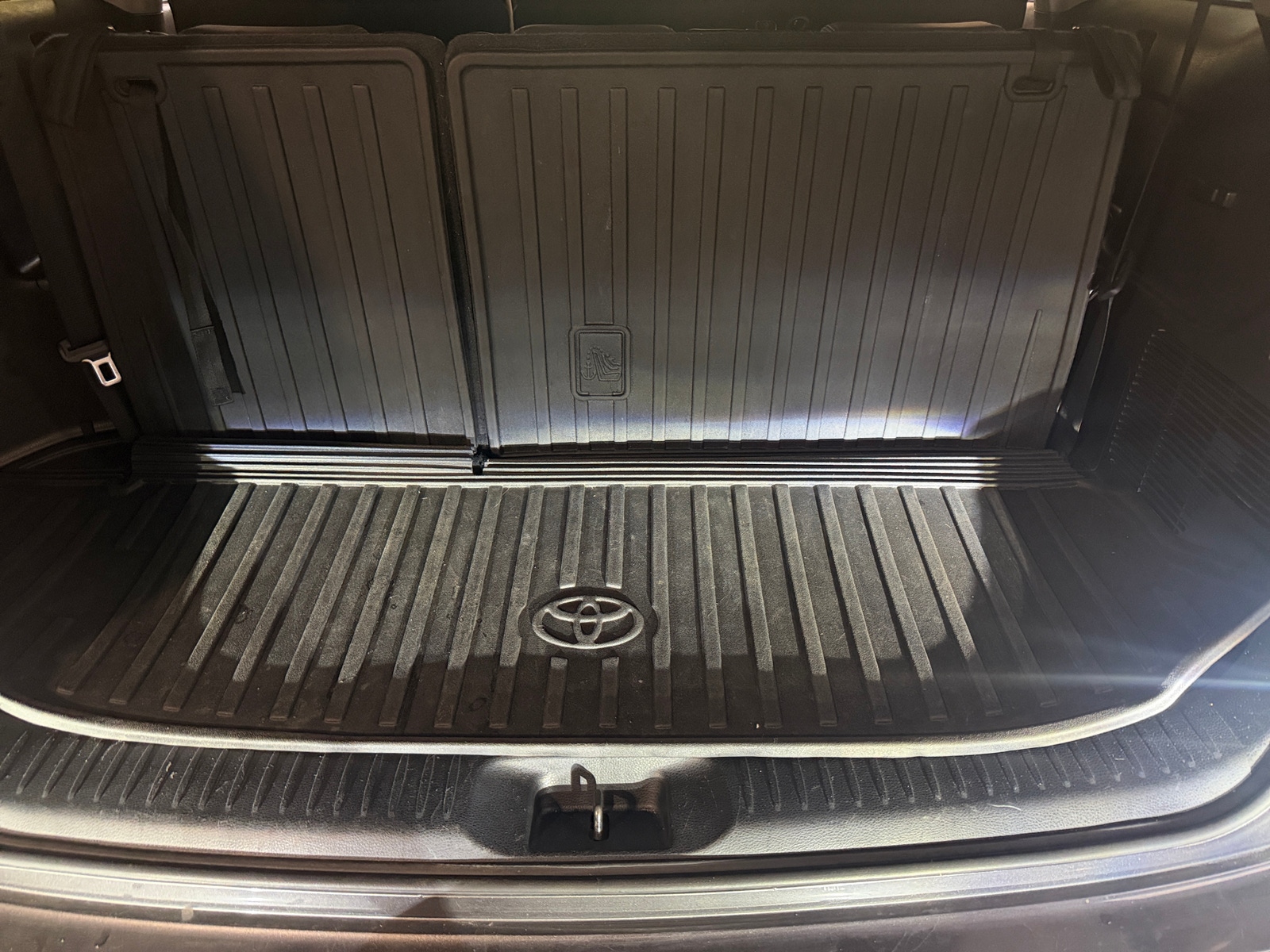 Thumbnail: 2015 Toyota Highlander - 7