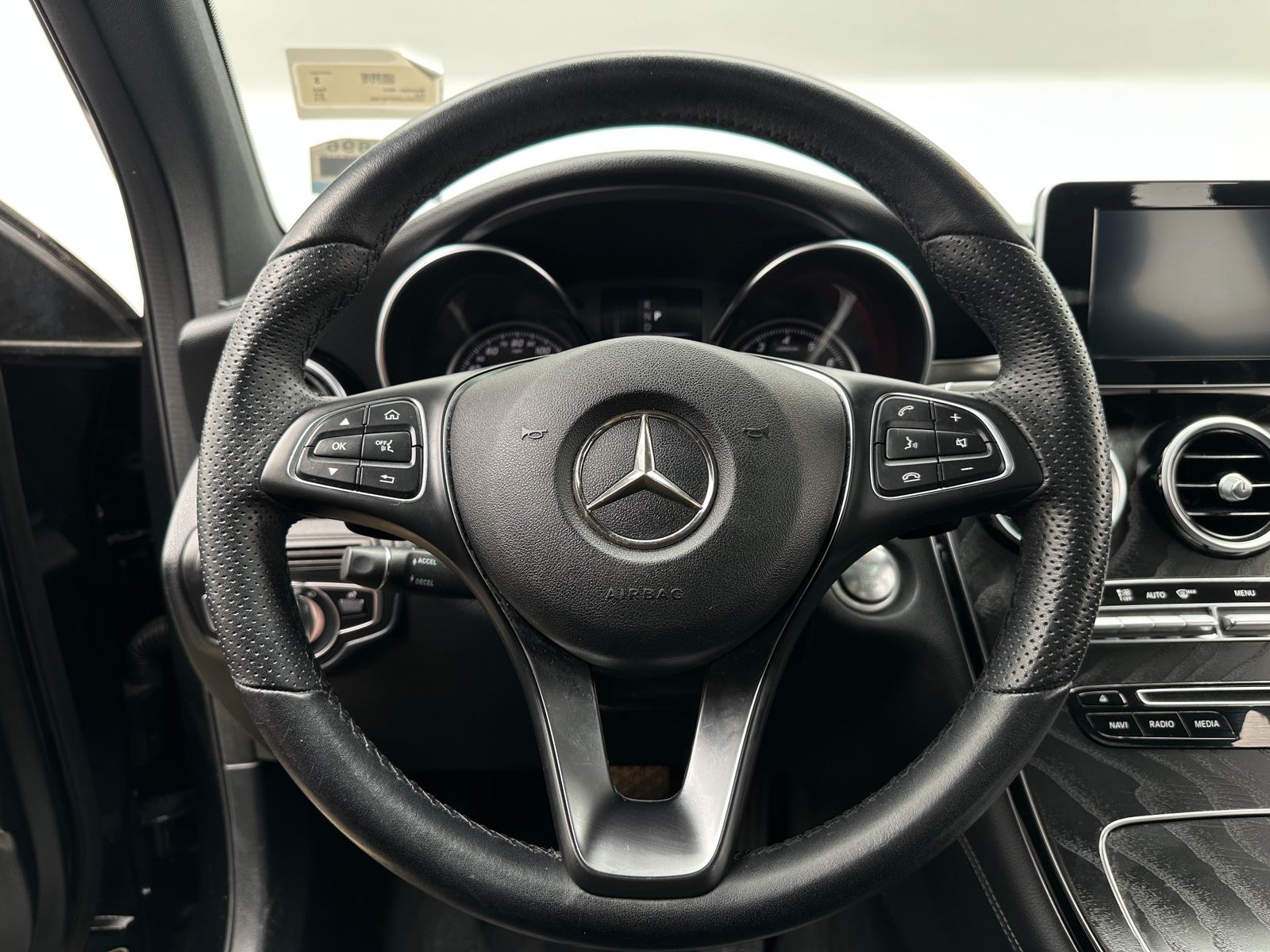 Thumbnail: 2019 Mercedes-Benz GLC - 4