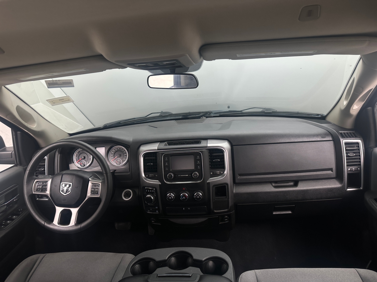 Thumbnail: 2021 RAM 1500 Classic - 3