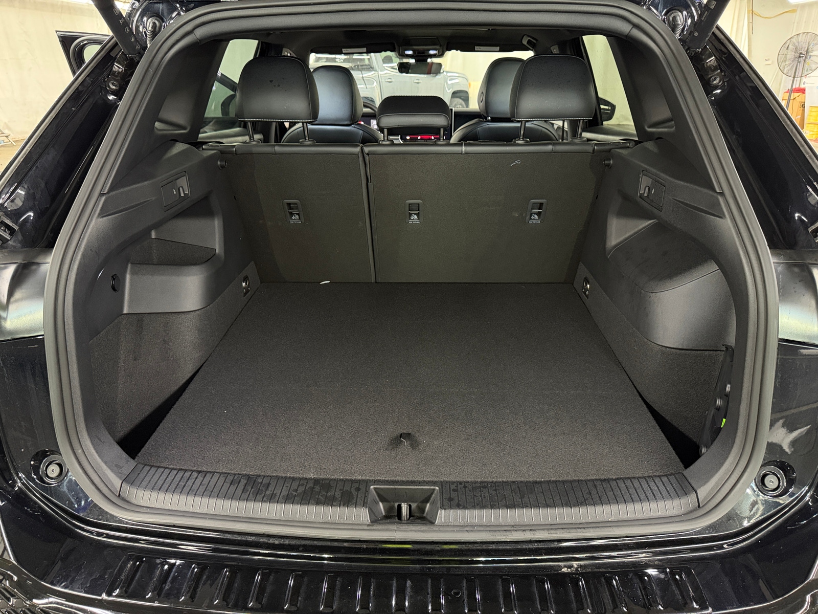 Thumbnail: 2026 Volkswagen Tiguan - 6