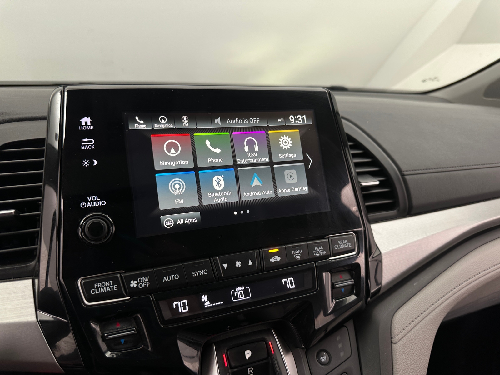 Thumbnail: 2018 Honda Odyssey - 3