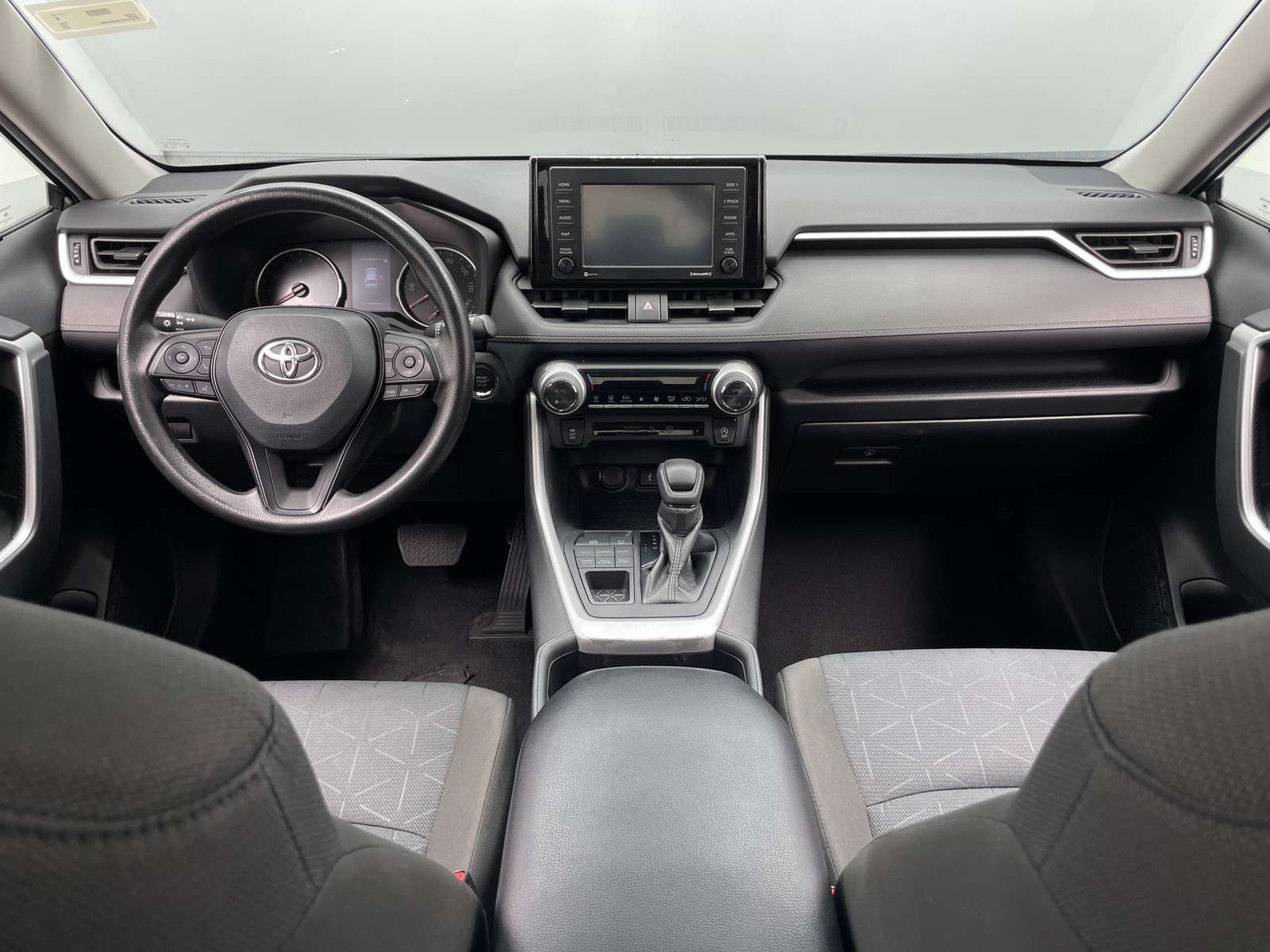 Thumbnail: 2022 Toyota RAV4 - 3