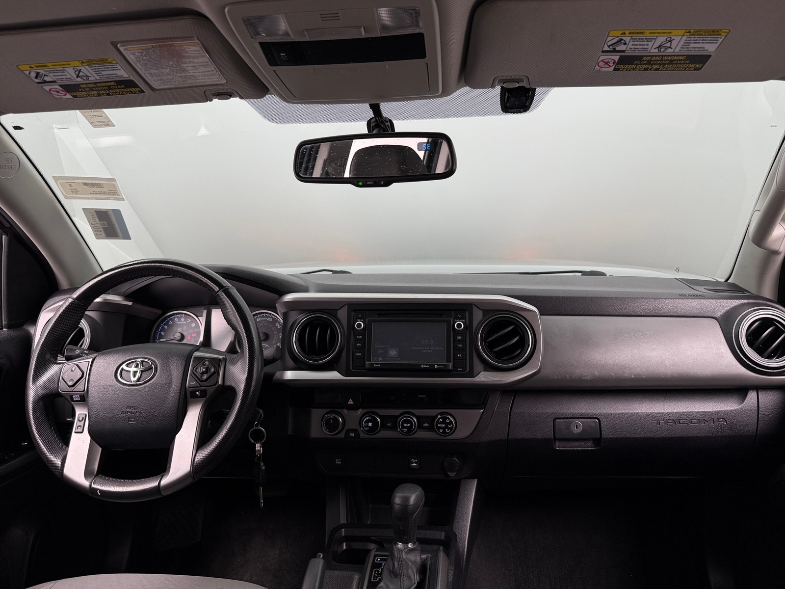 Thumbnail: 2017 Toyota Tacoma - 3