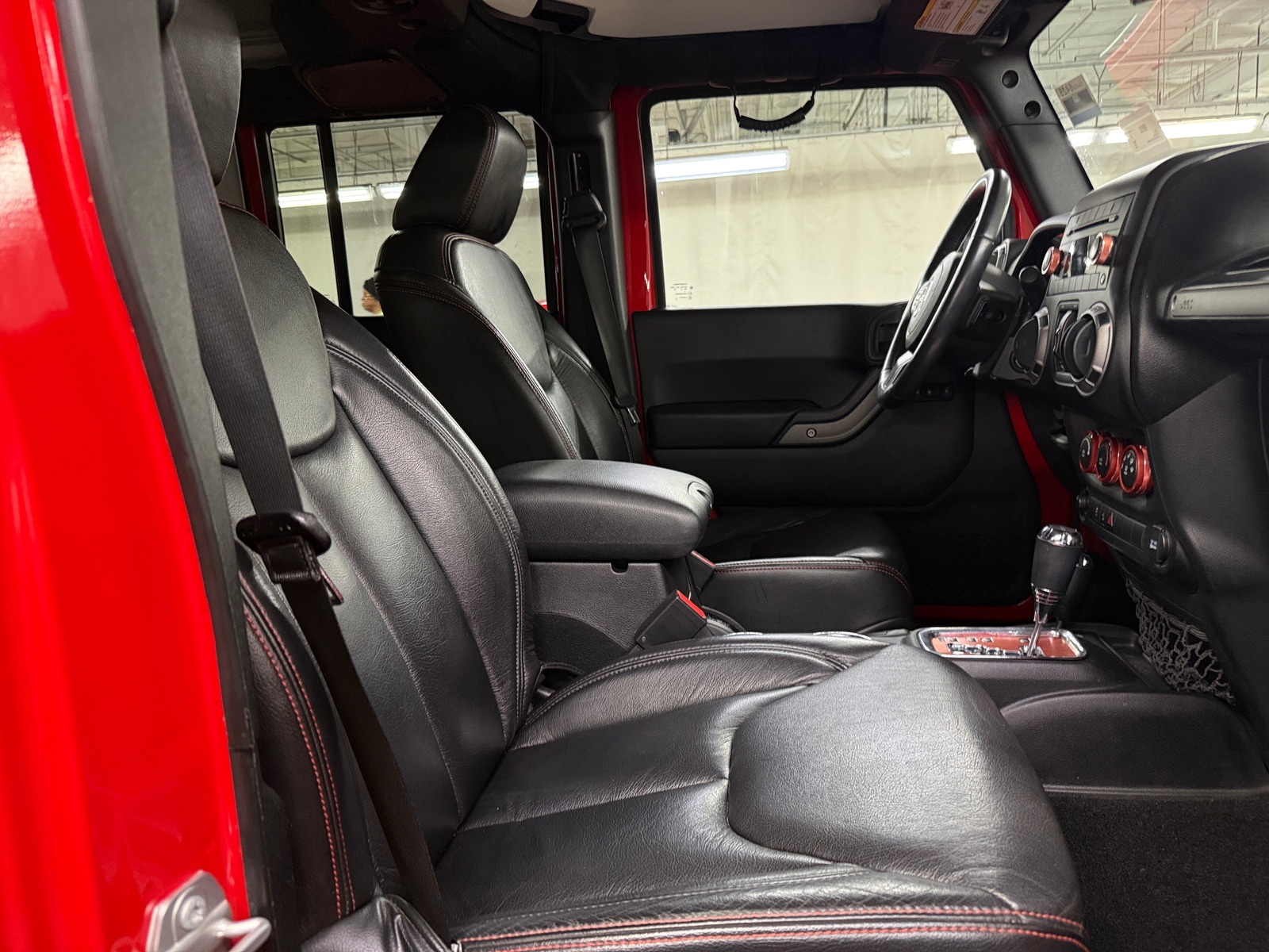 Thumbnail: 2016 Jeep Wrangler - 2