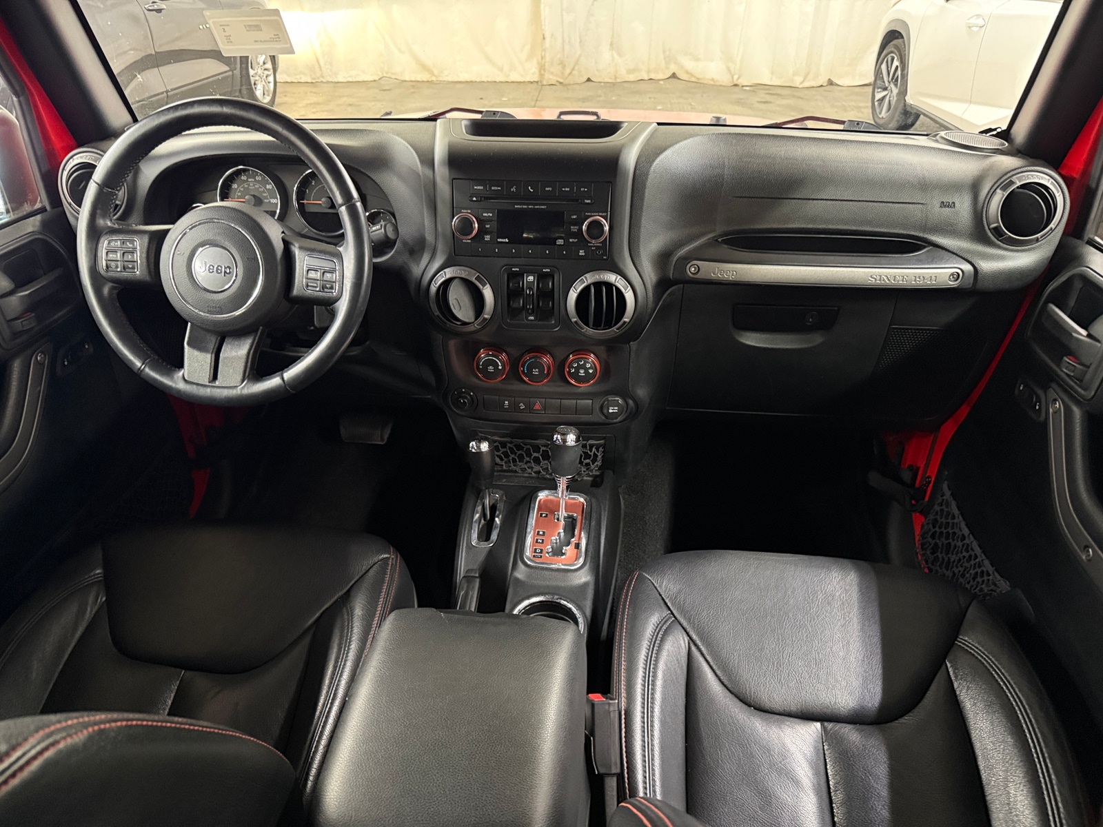 Thumbnail: 2016 Jeep Wrangler - 3