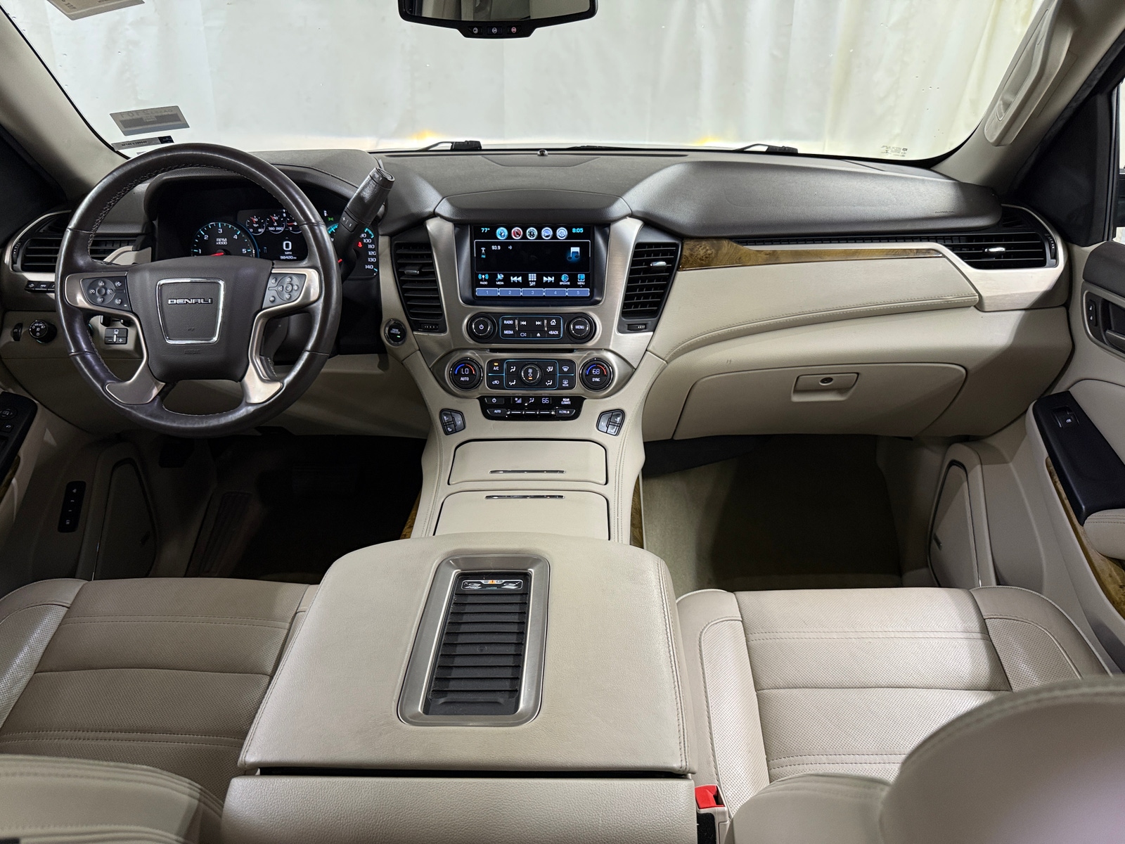 Thumbnail: 2017 GMC Yukon - 2