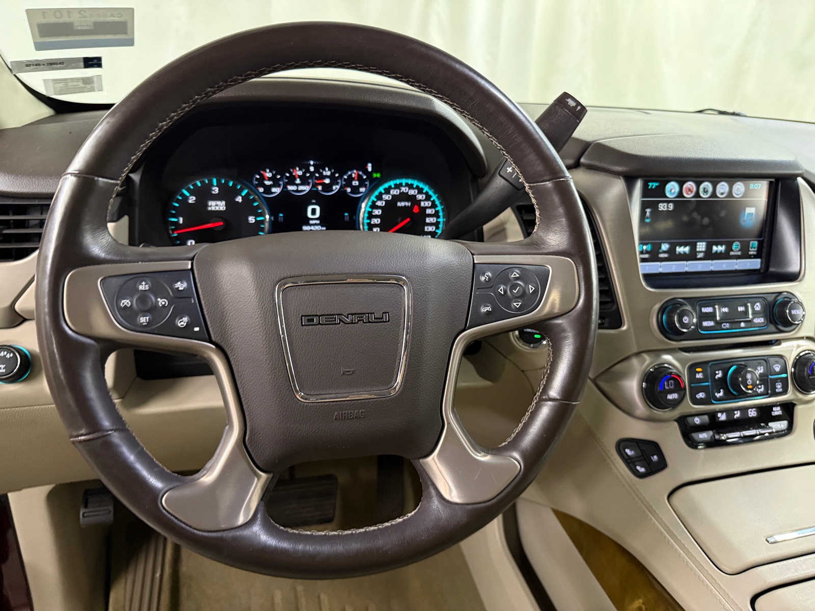Thumbnail: 2017 GMC Yukon - 4