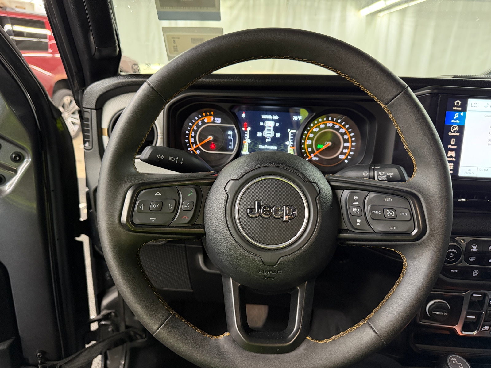 Thumbnail: 2024 Jeep Wrangler - 5