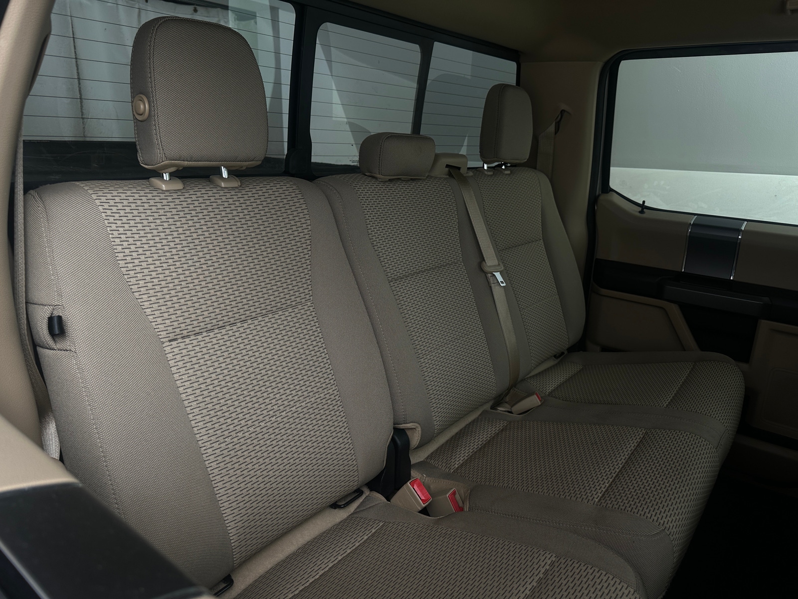 Thumbnail: 2018 Ford Econoline - 6