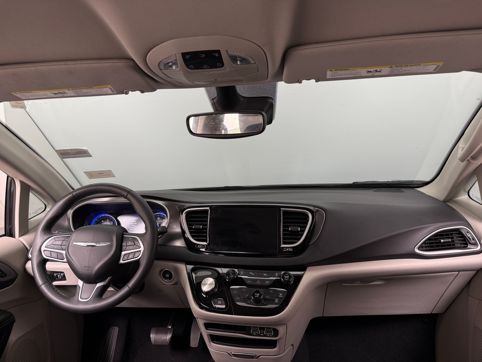 Thumbnail: 2024 Chrysler Pacifica - 2