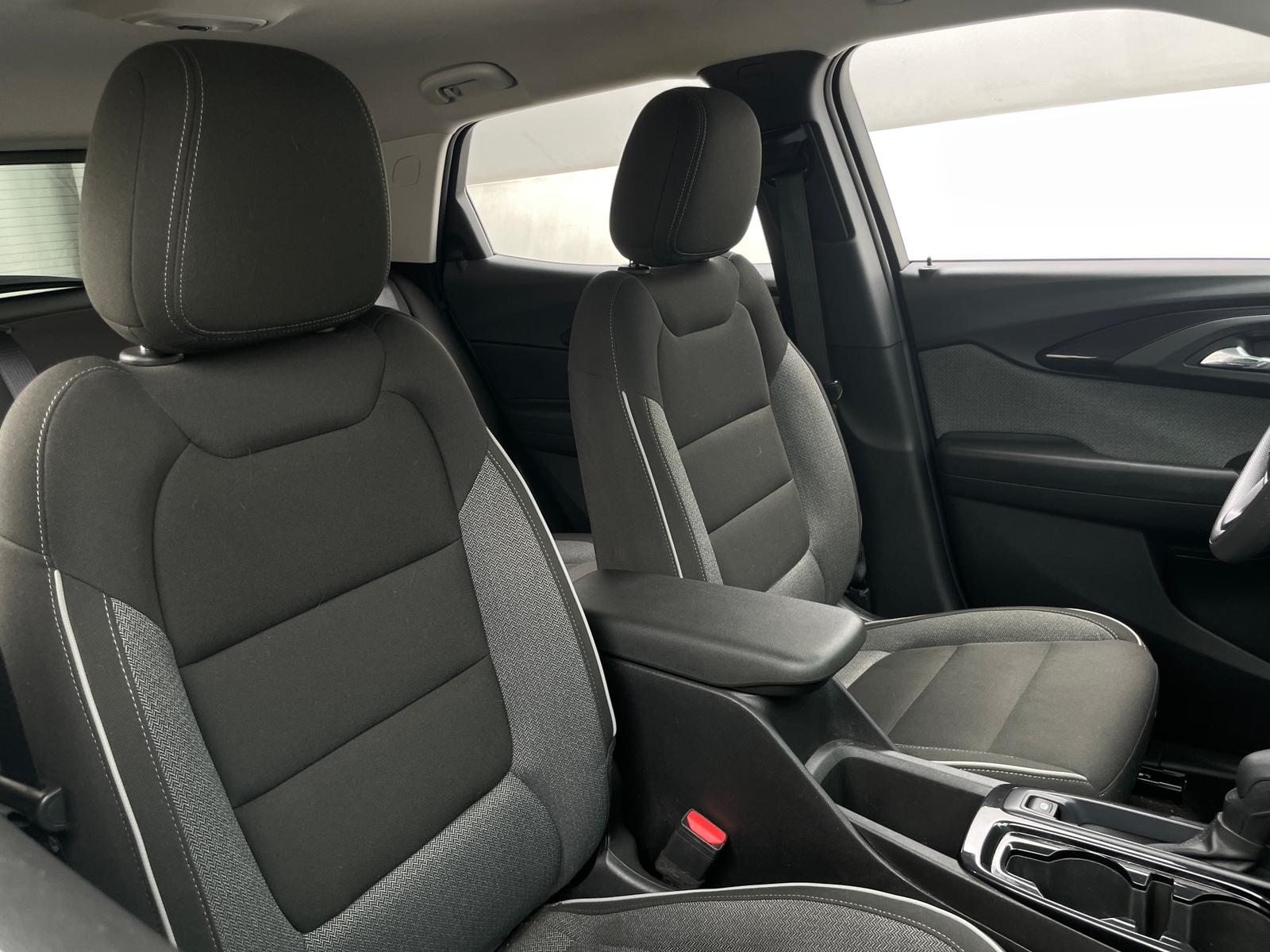 Thumbnail: 2021 Chevrolet TrailBlazer - 2
