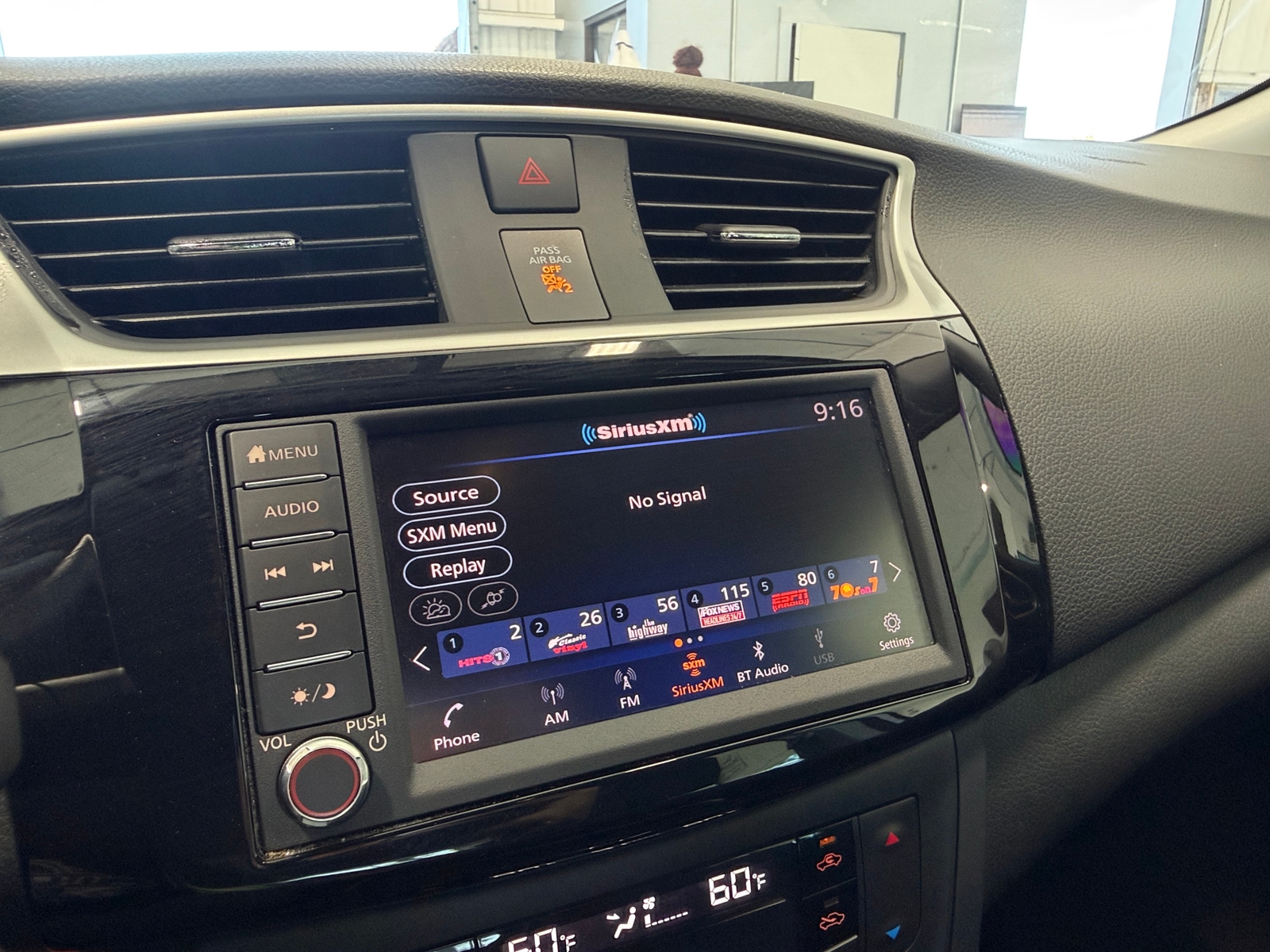 Thumbnail: 2019 Nissan Sentra - 4