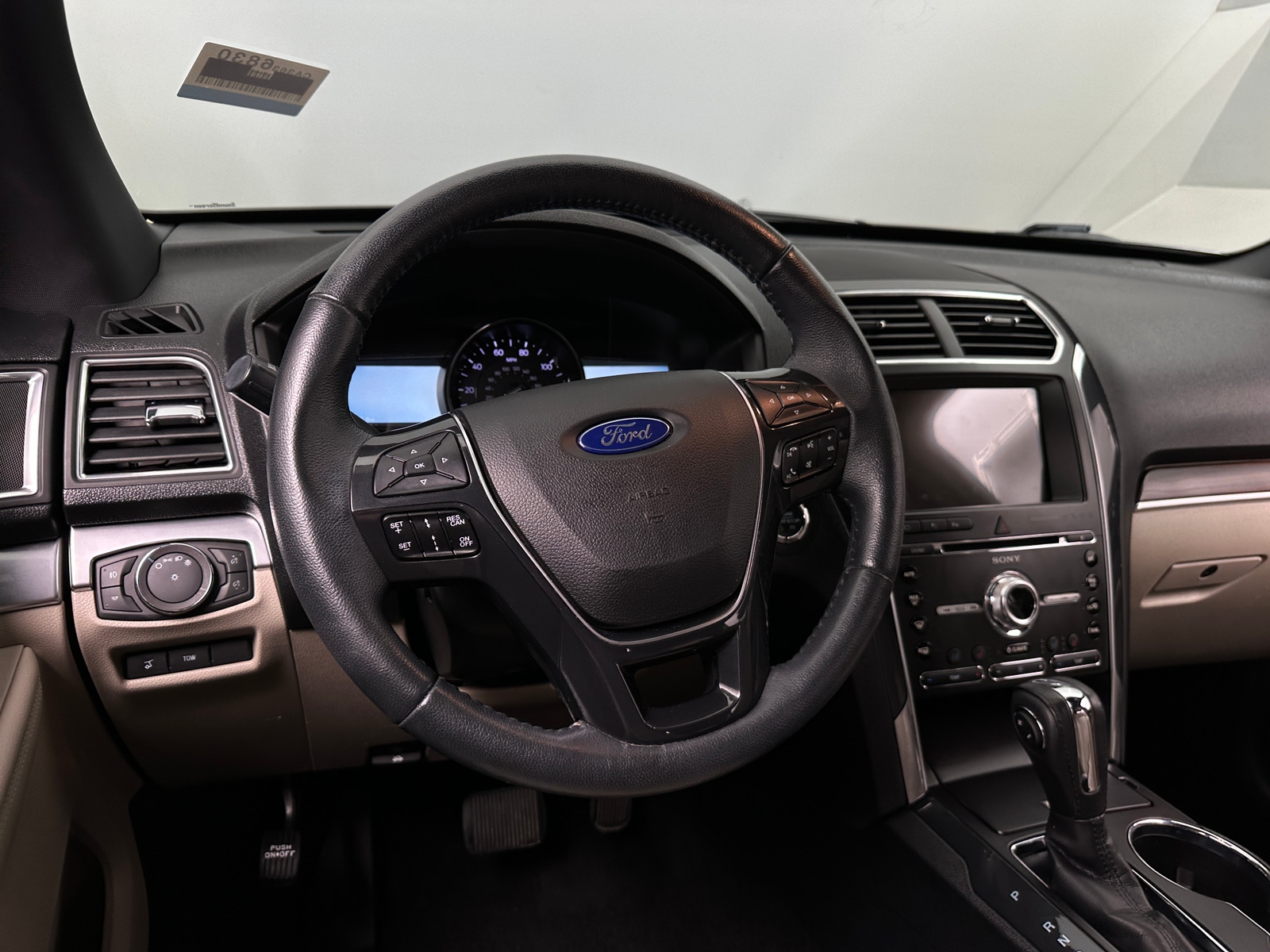 Thumbnail: 2018 Ford Explorer - 4