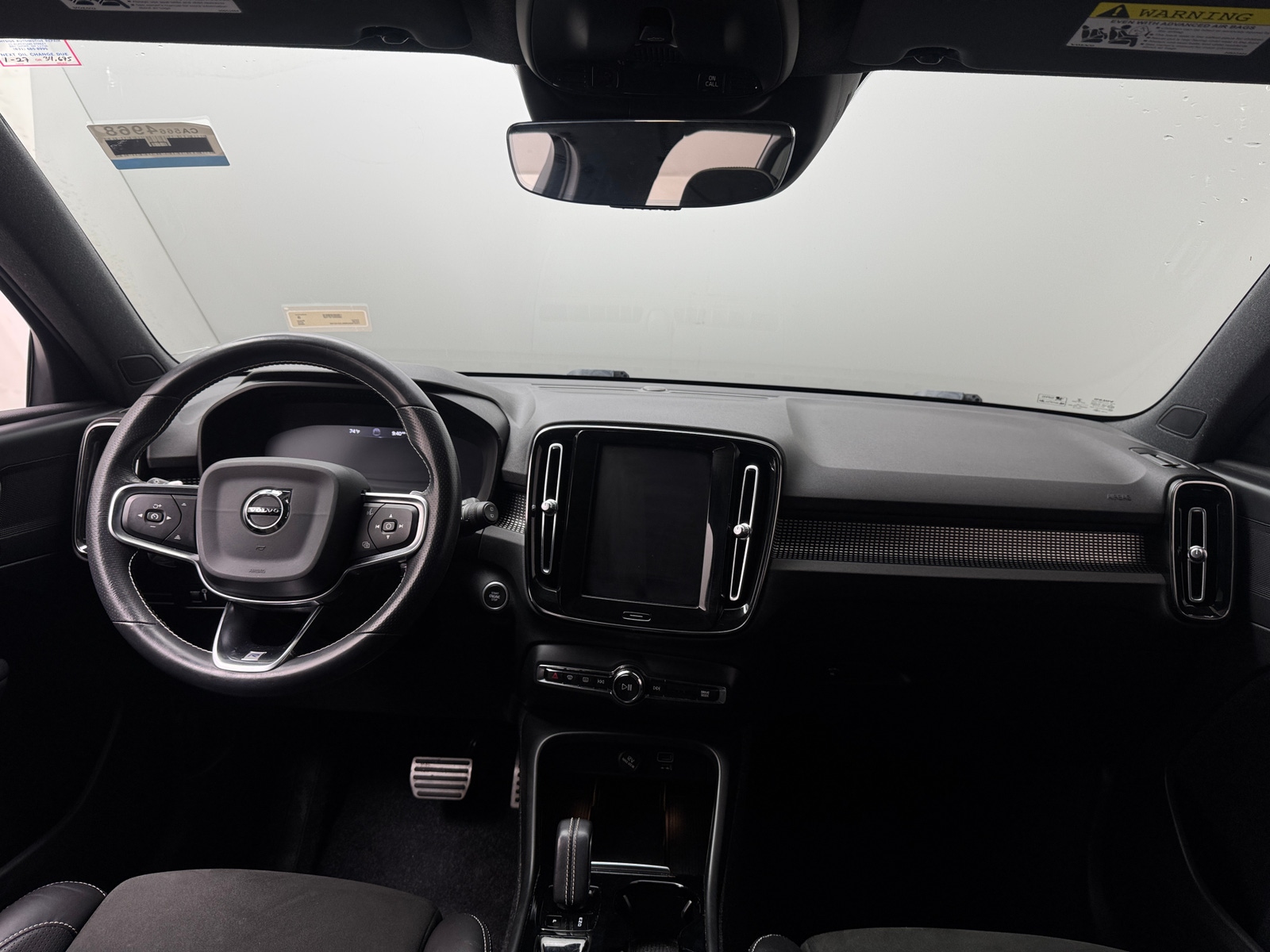 Thumbnail: 2020 Volvo XC40 - 2