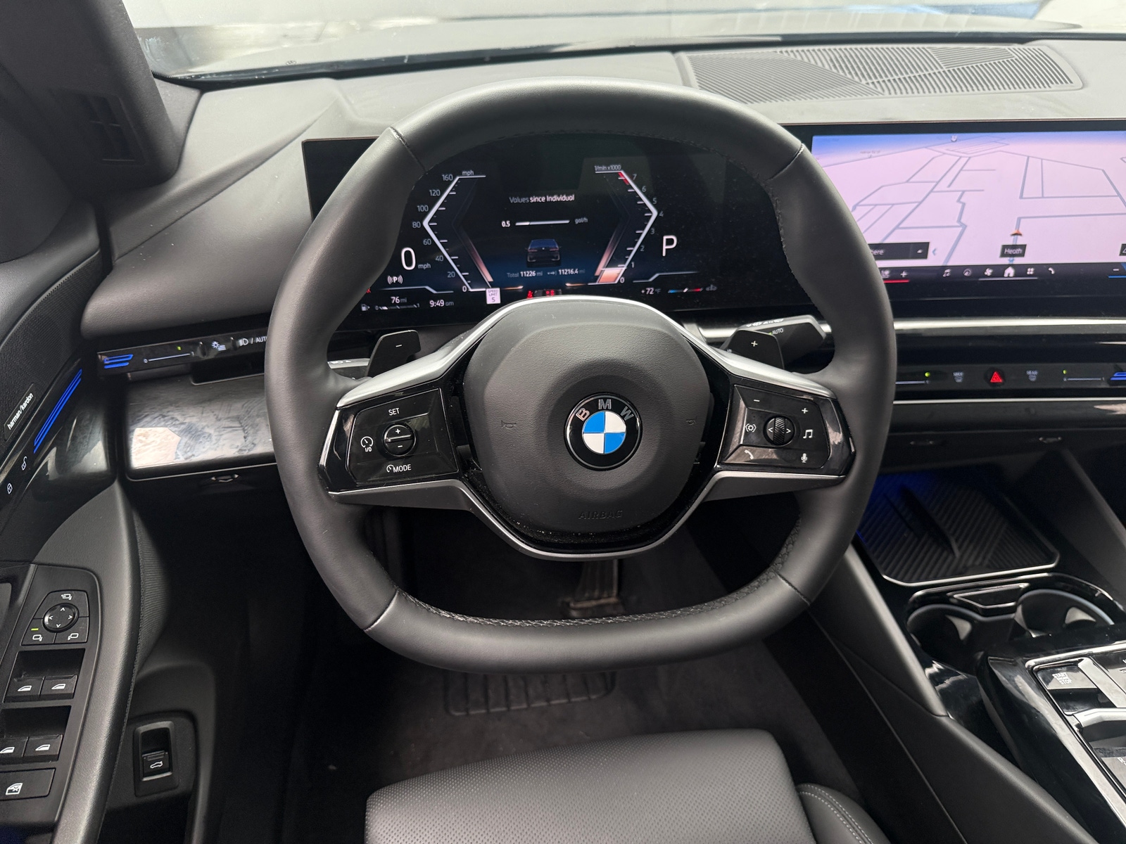 Thumbnail: 2024 BMW 5 Series - 4