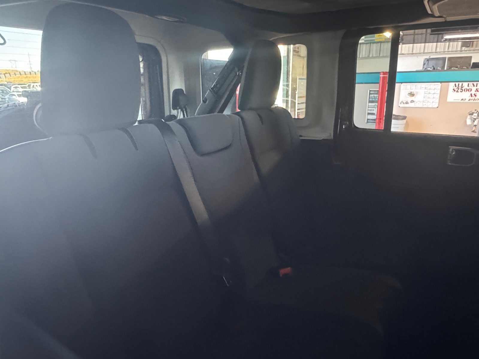 Thumbnail: 2020 Jeep Wrangler - 6