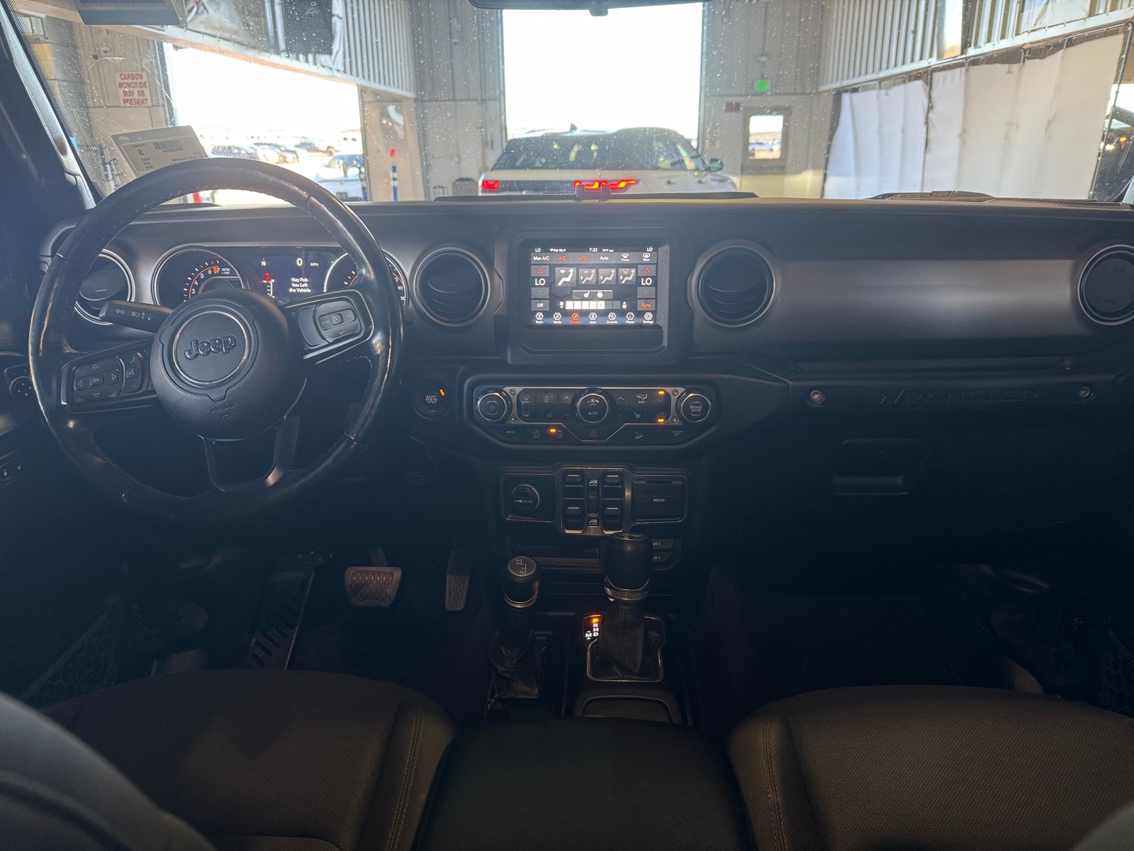 Thumbnail: 2020 Jeep Wrangler - 3