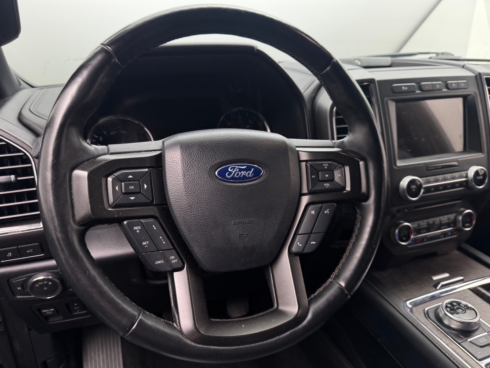 Thumbnail: 2018 Ford Expedition - 4