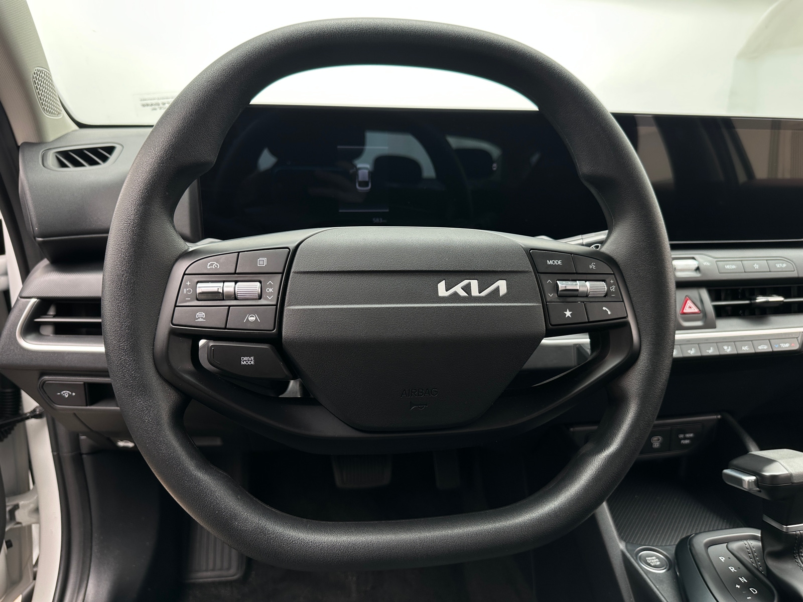 Thumbnail: 2025 Kia K4 - 5