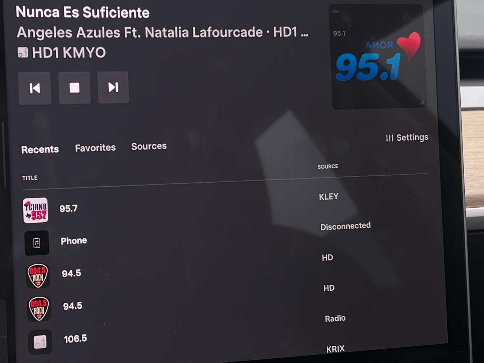Thumbnail: 2023 Tesla Model 3 - 3