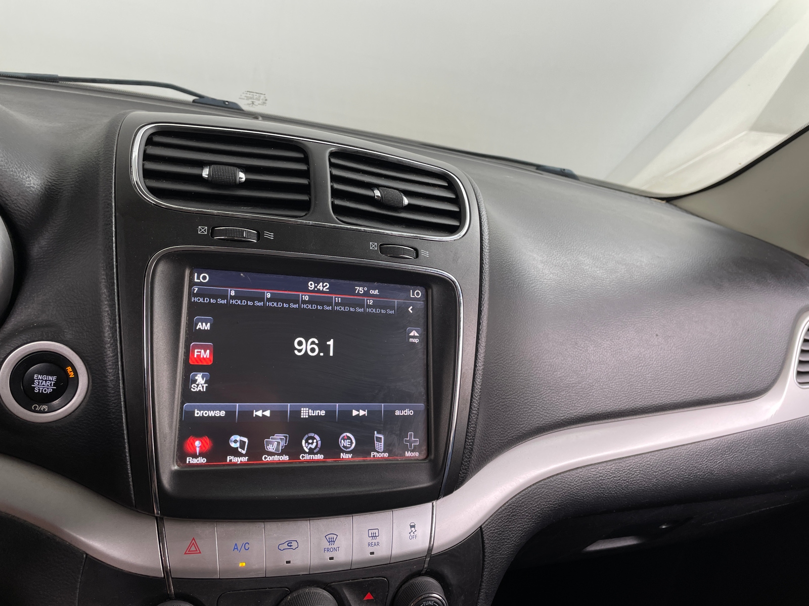 Thumbnail: 2017 Dodge Journey - 3