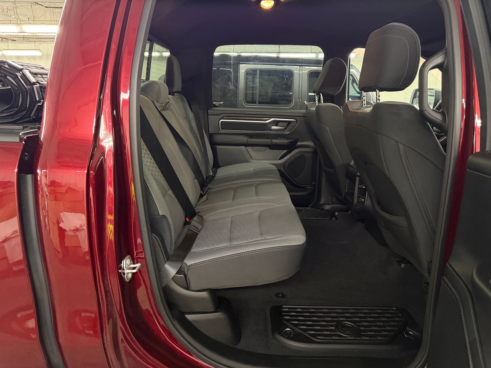 Thumbnail: 2025 RAM 1500 - 6
