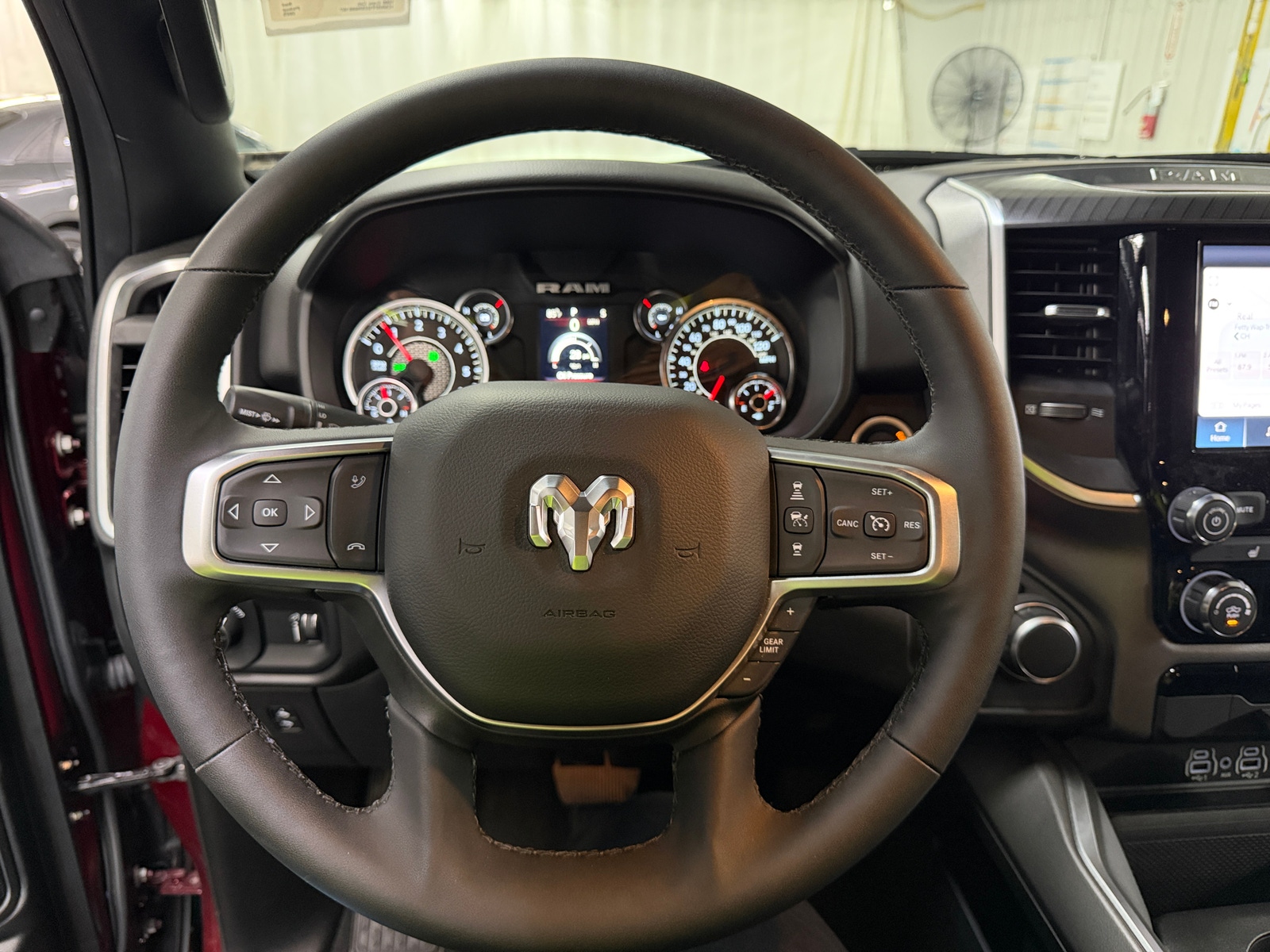 Thumbnail: 2025 RAM 1500 - 5