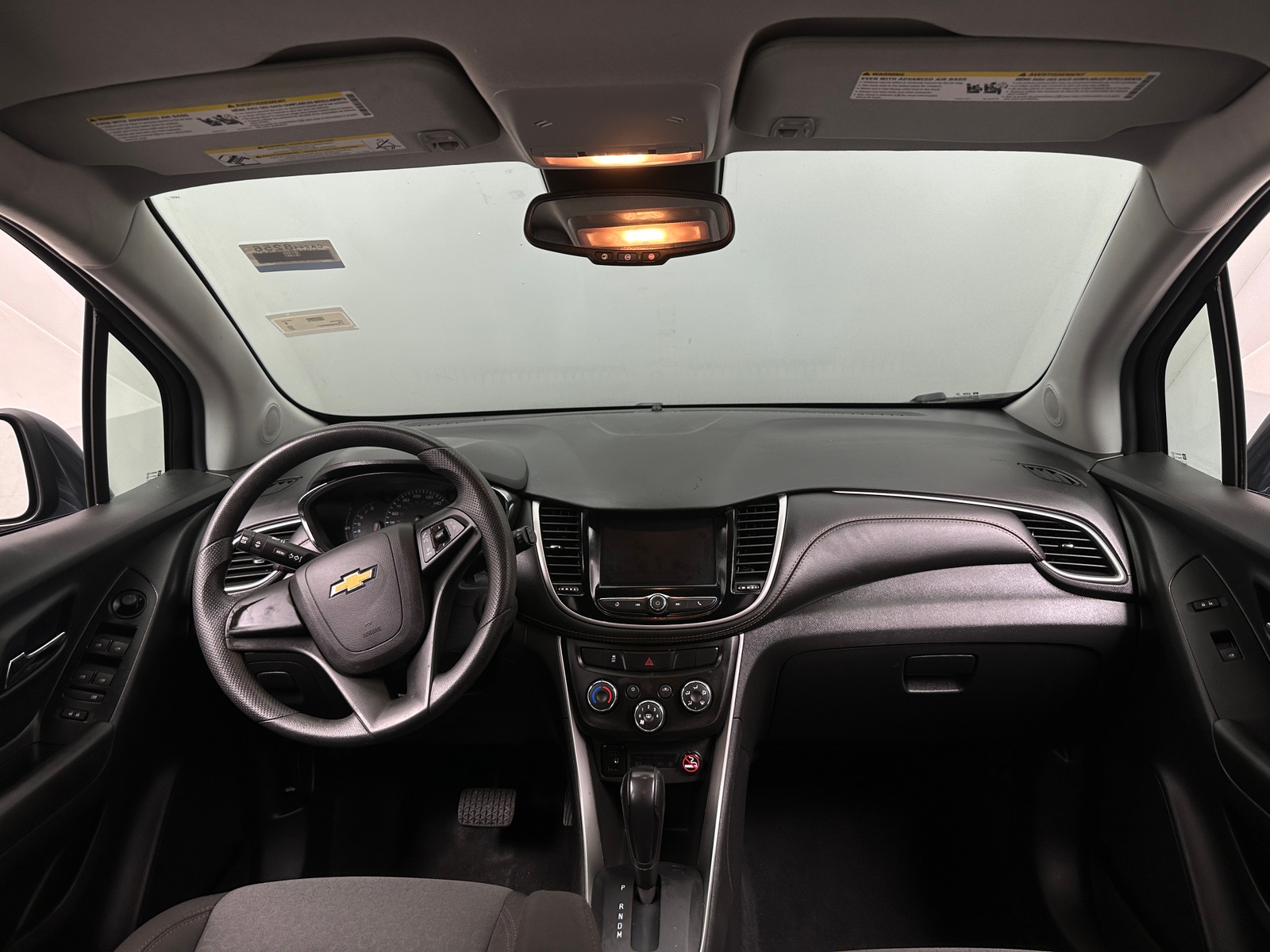 Thumbnail: 2021 Chevrolet Trax - 3