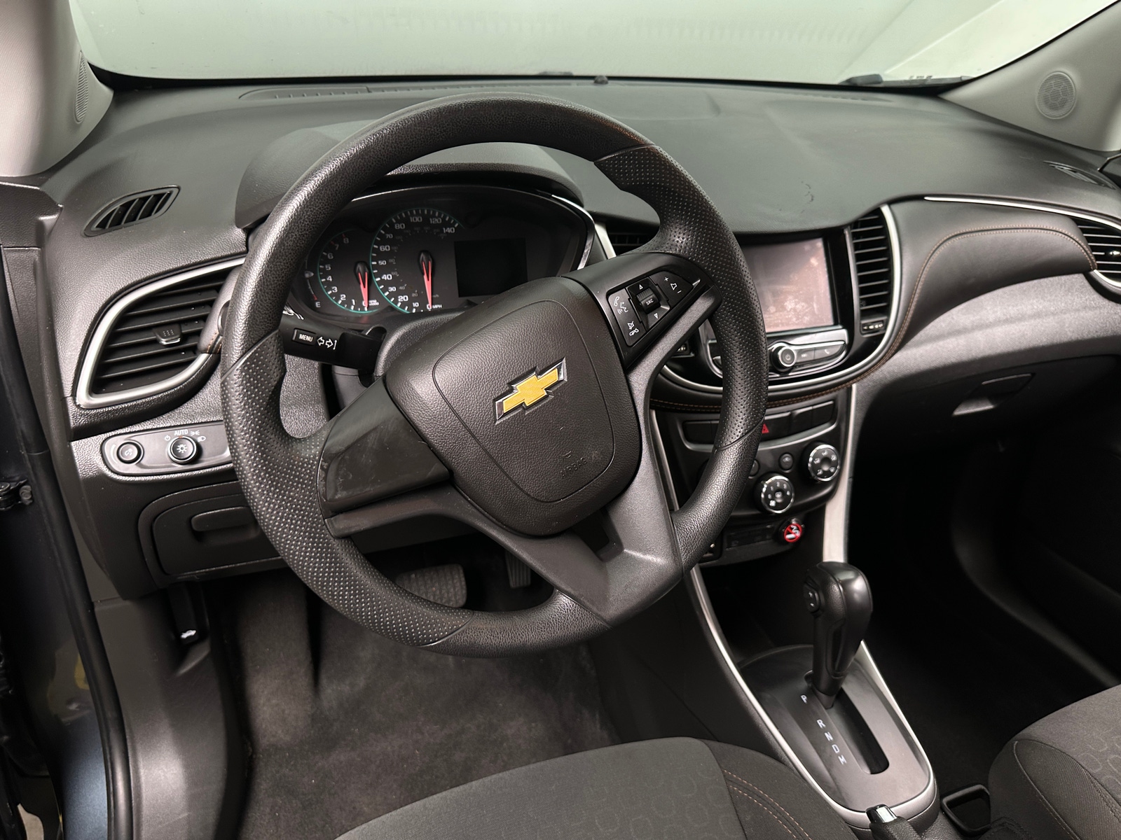 Thumbnail: 2021 Chevrolet Trax - 5