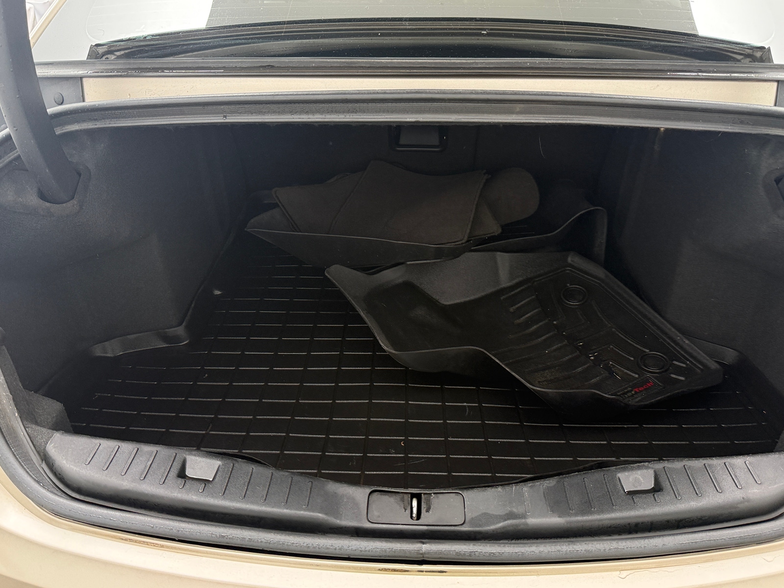 Thumbnail: 2017 Lincoln MKZ - 6