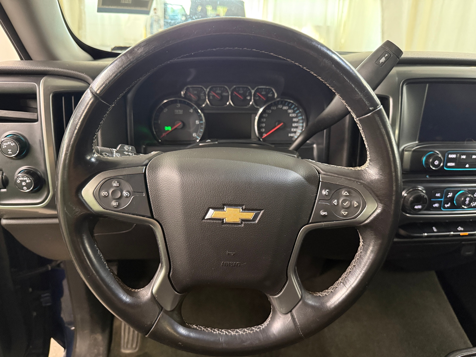 Thumbnail: 2017 Chevrolet Silverado 1500 - 5