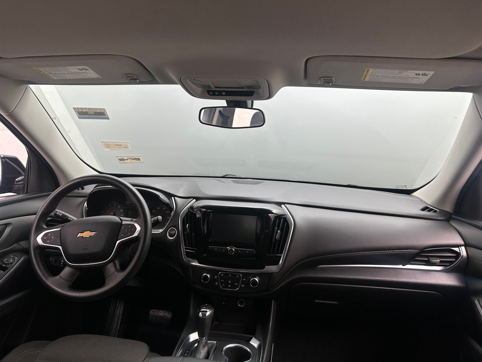 Thumbnail: 2019 Chevrolet Traverse - 3