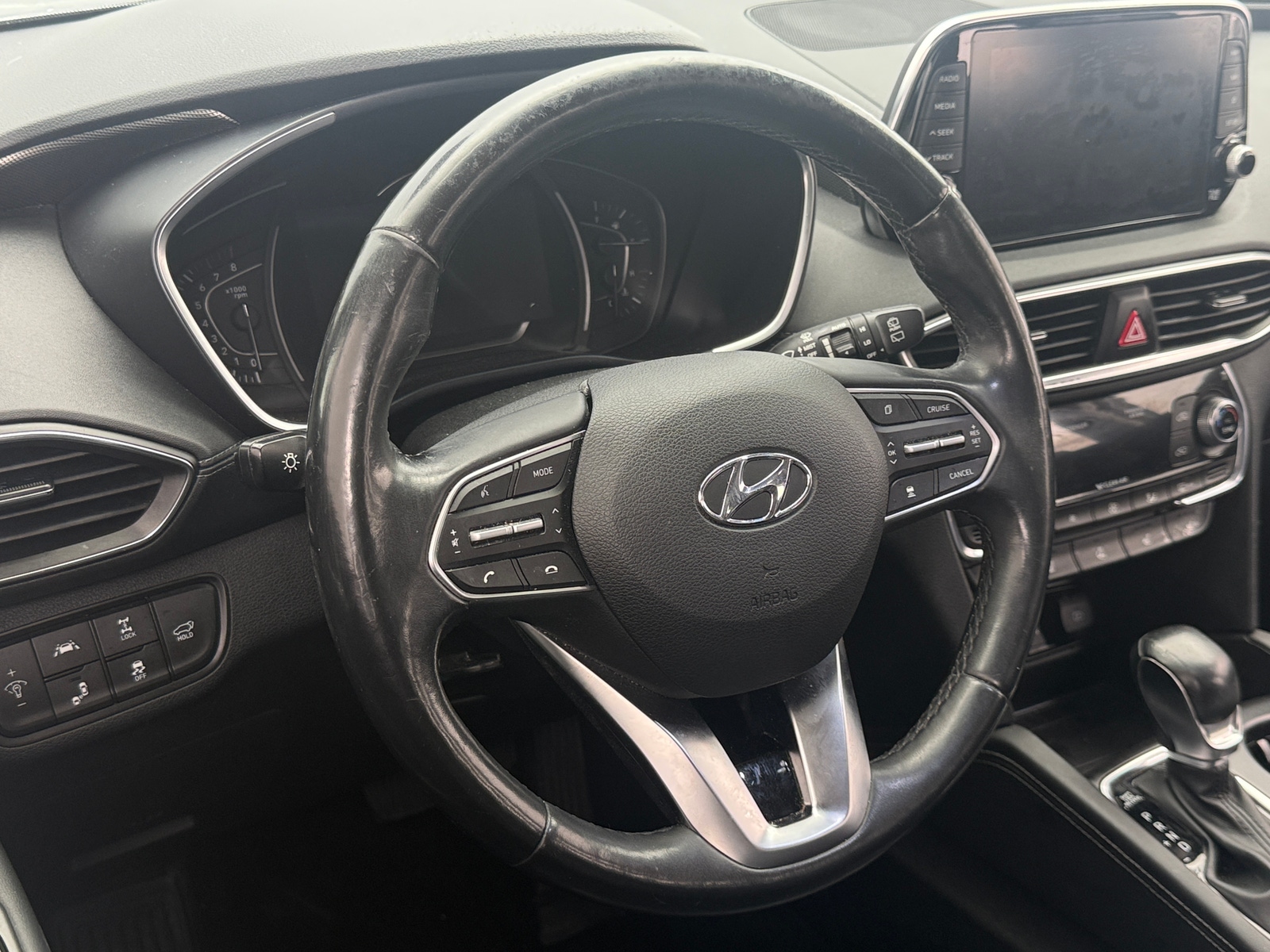 Thumbnail: 2020 Hyundai Santa Fe - 4