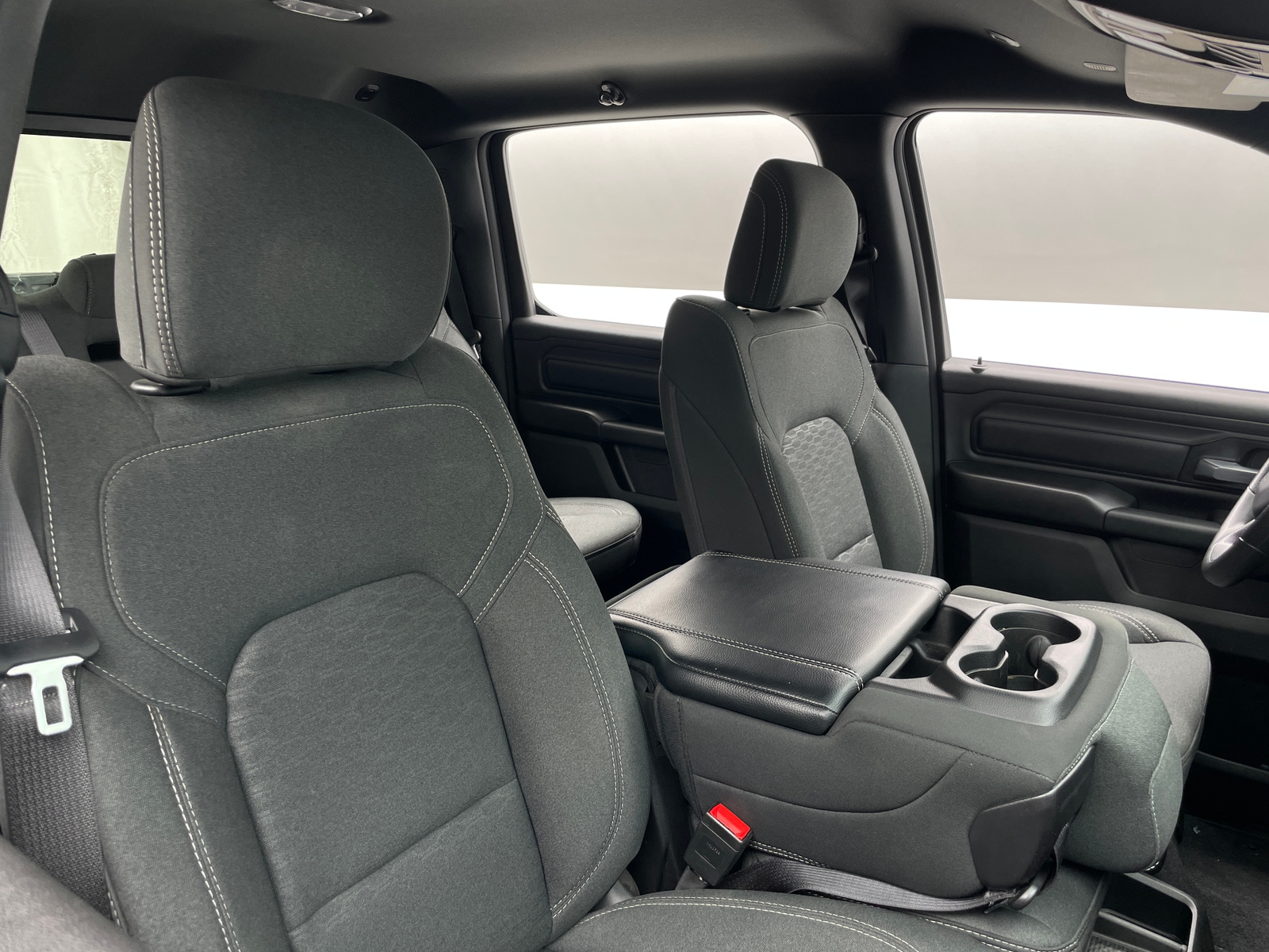 Thumbnail: 2025 RAM 1500 - 2