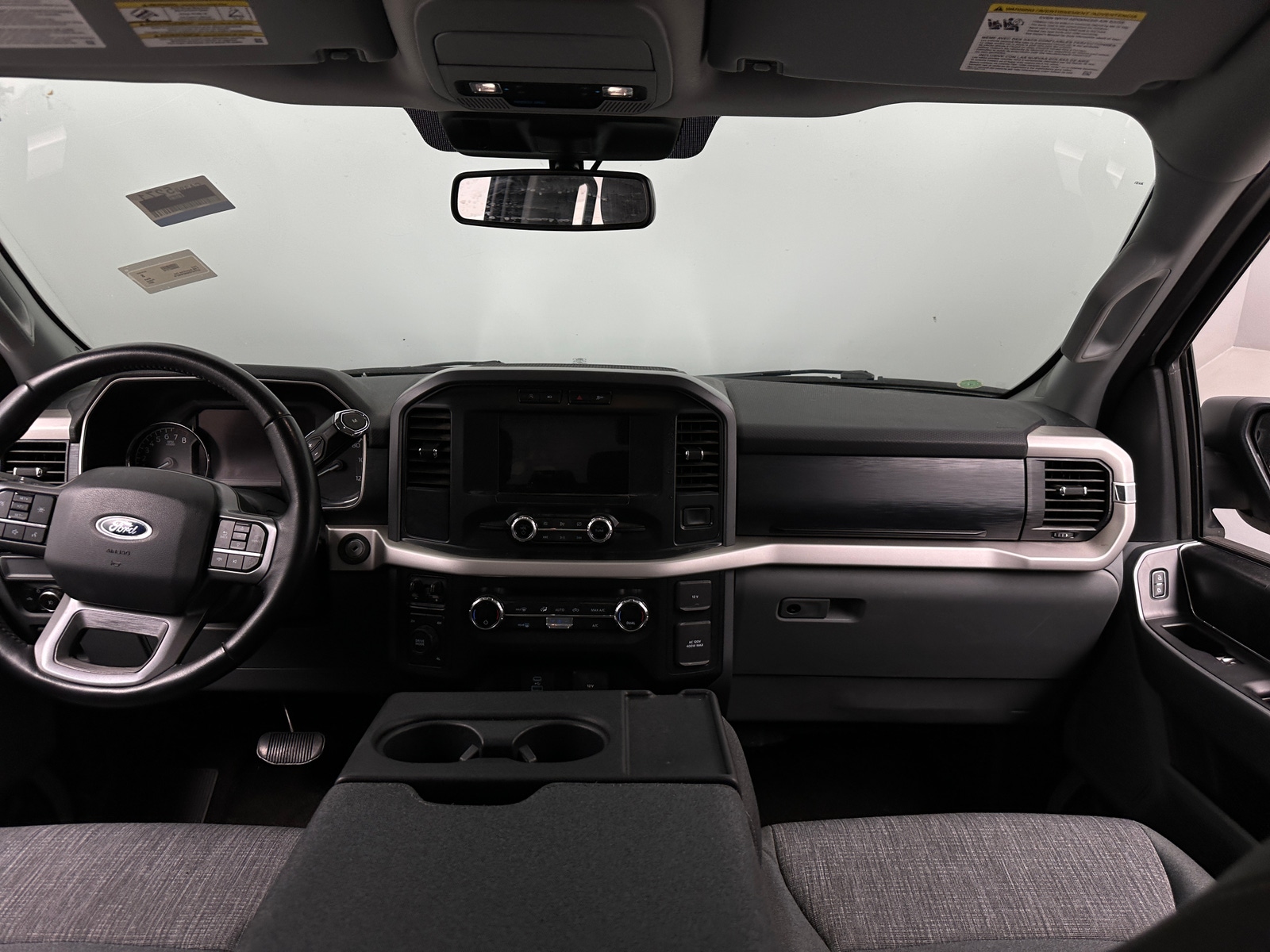 Thumbnail: 2021 Ford Econoline - 3