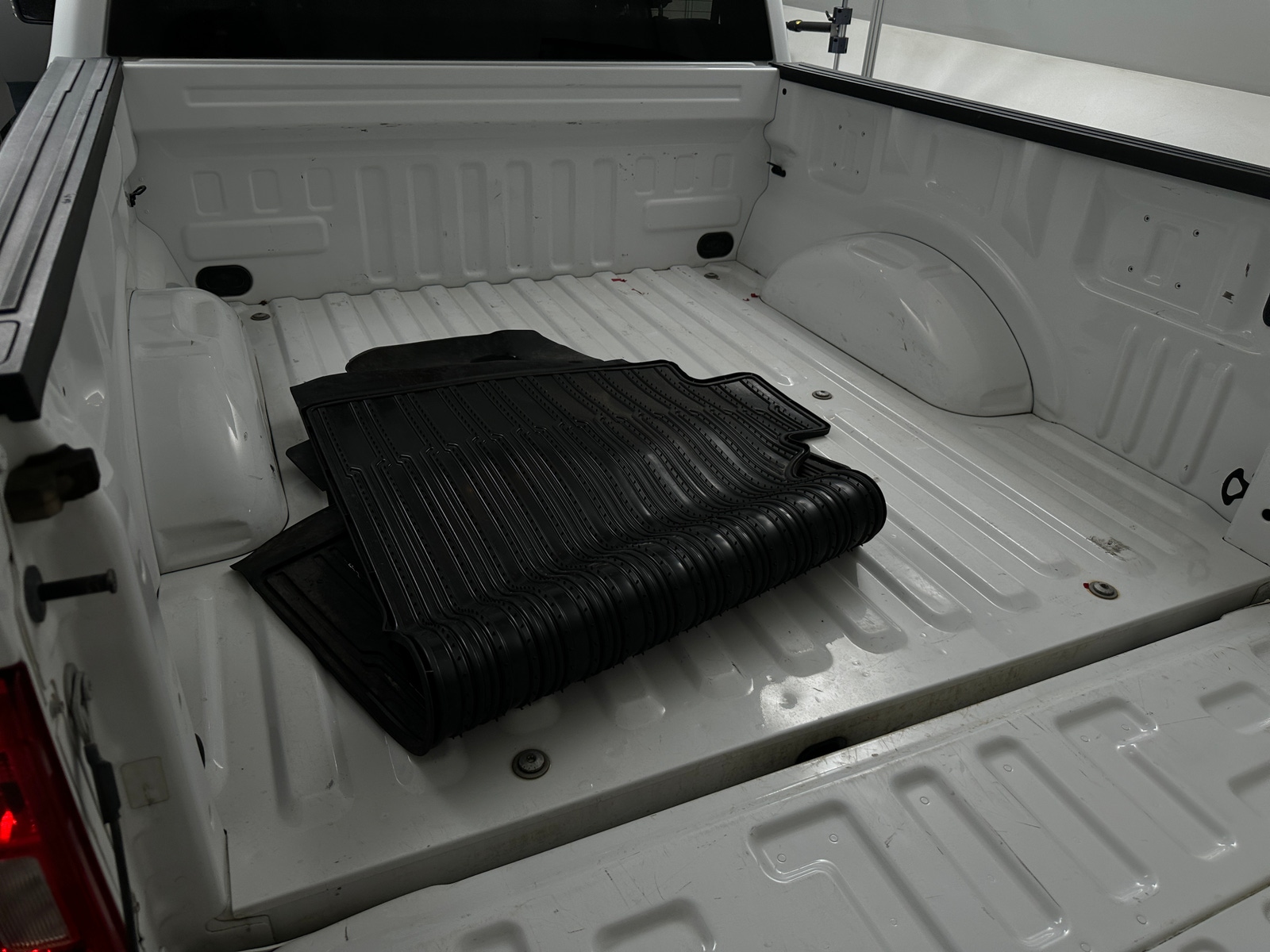 Thumbnail: 2021 Ford Econoline - 7