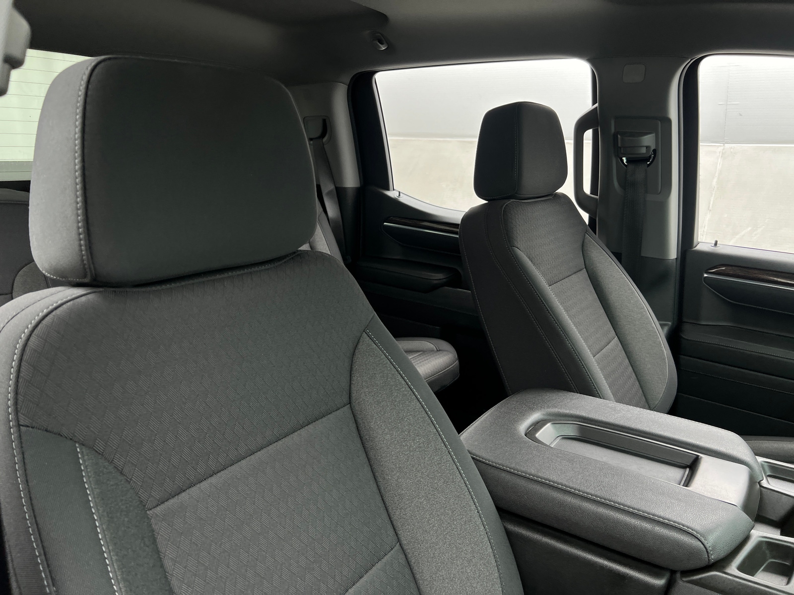 Thumbnail: 2023 GMC Sierra 1500 - 2