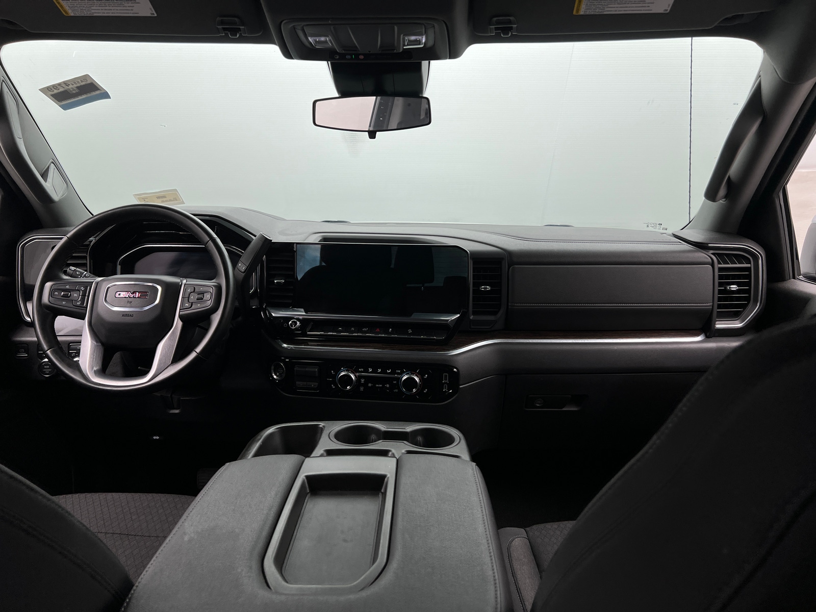 Thumbnail: 2023 GMC Sierra 1500 - 3