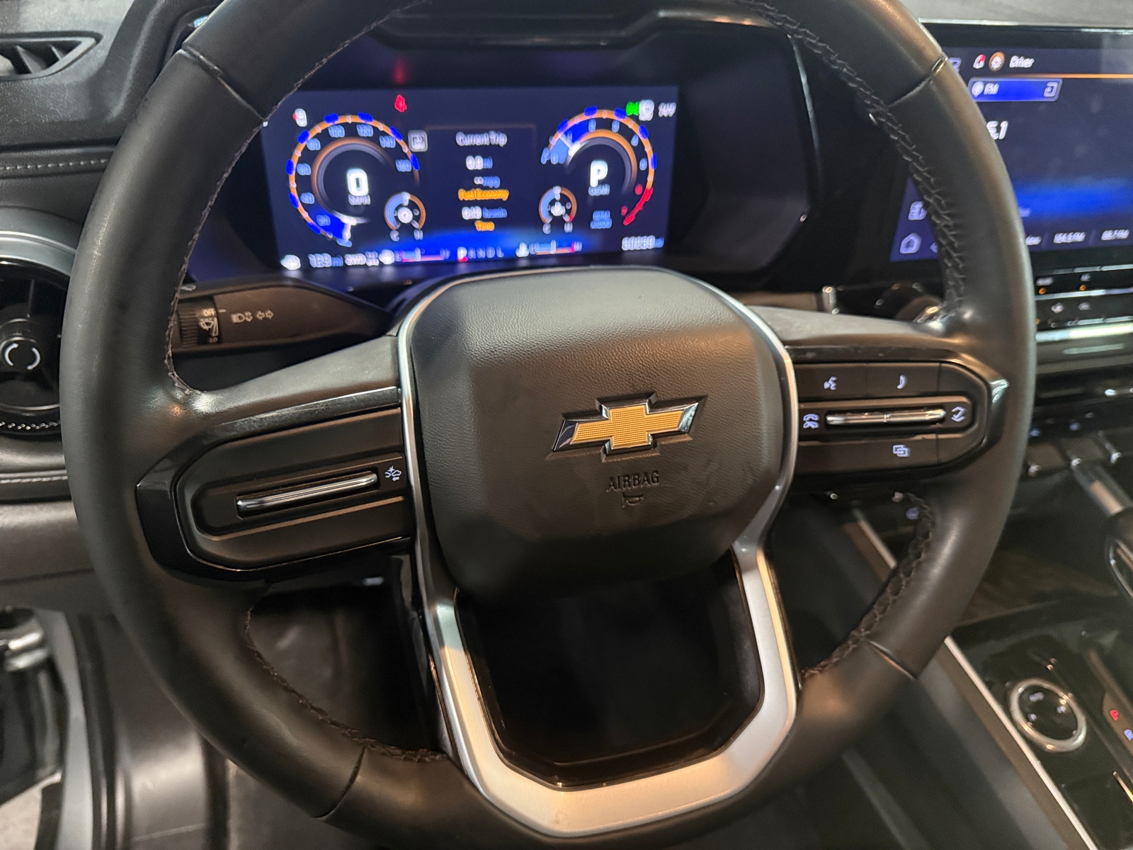 Thumbnail: 2024 Chevrolet Colorado - 5