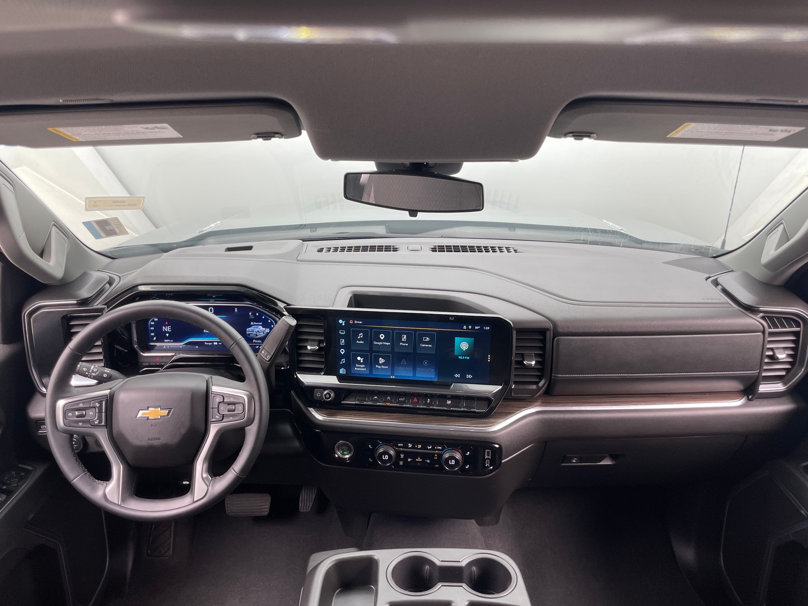 Thumbnail: 2024 Chevrolet Silverado 1500 - 3